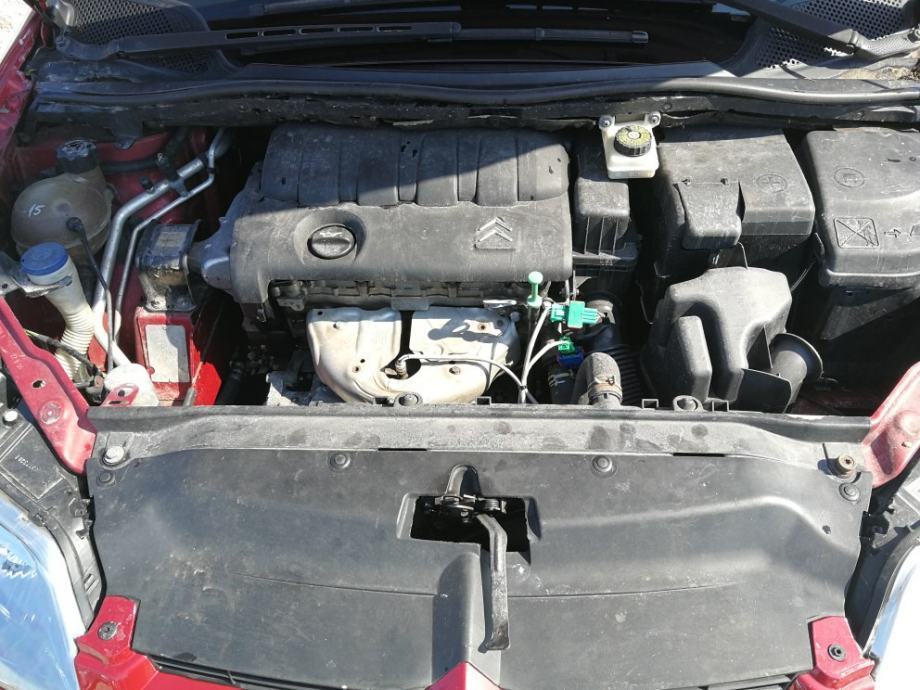 Citroën C4 1,4 i 16V X, fotografija 14