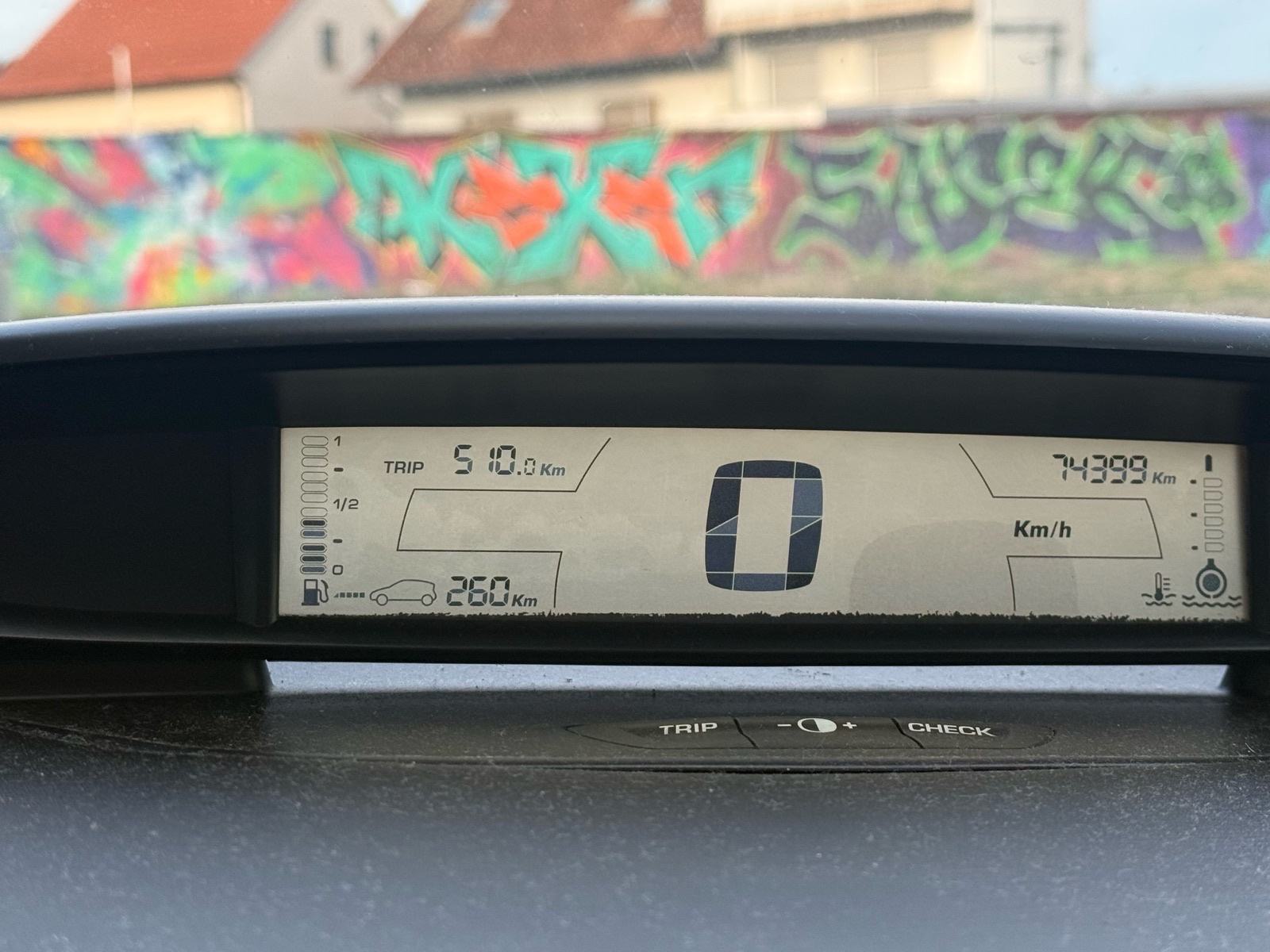 Citroën C4 1.4, fotografija 3
