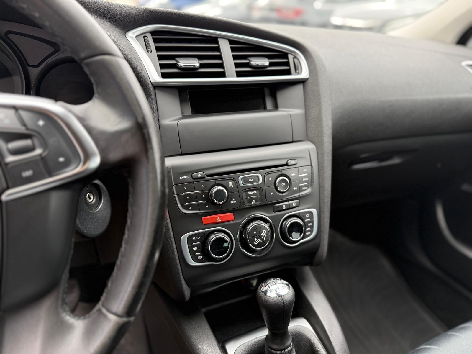 Citroën C4 1,4 VTi, fotografija 8