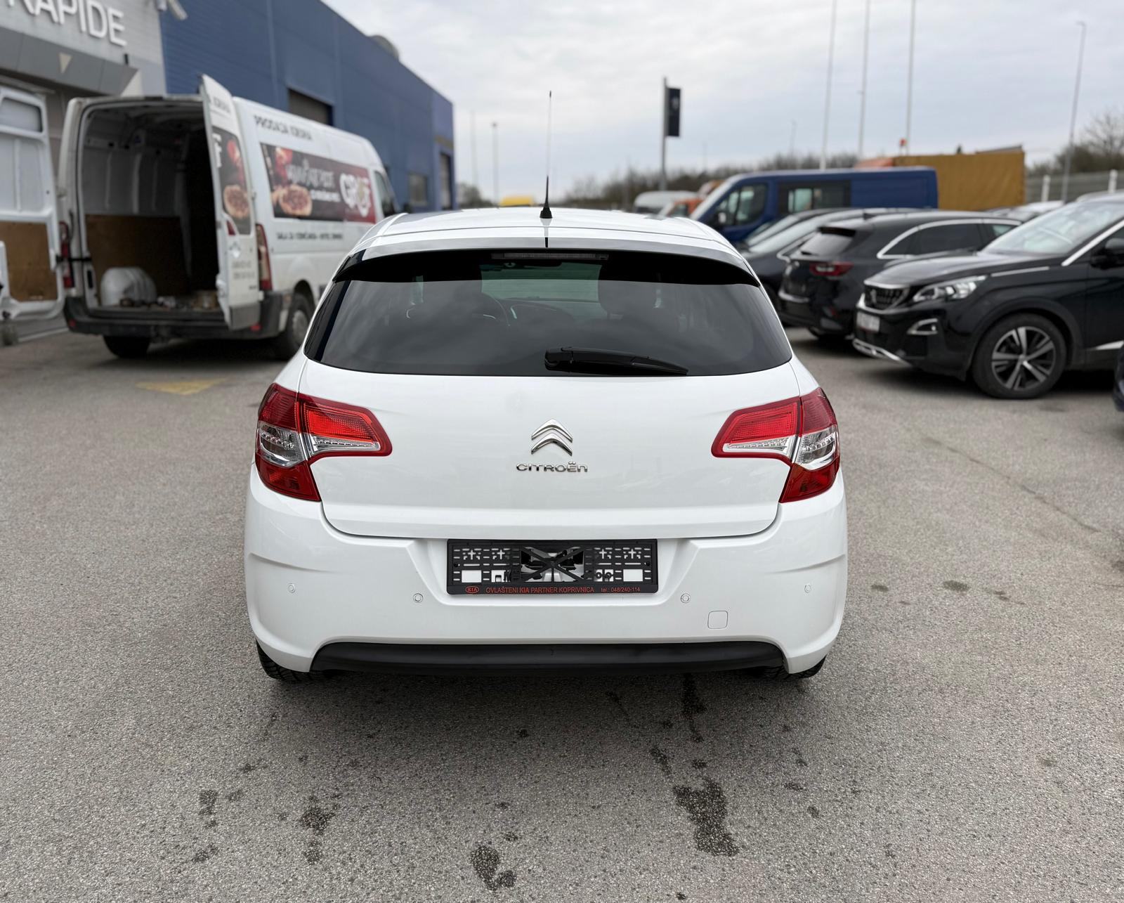 Citroën C4 1,4 VTi, fotografija 4