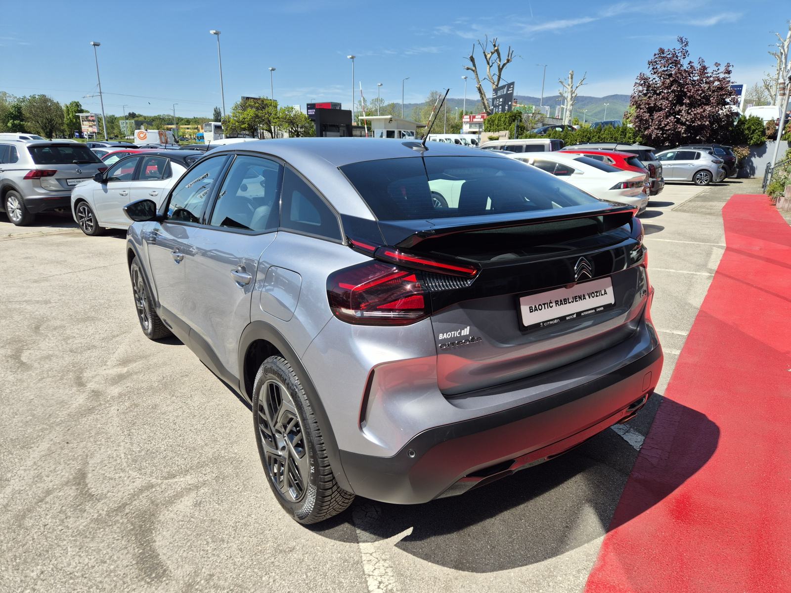 Citroën C4 1,5 BlueHDI 130 Shine Automatik, fotografija 6