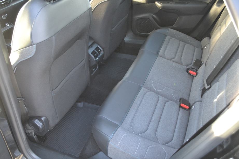 Citroën C4 1,5 BlueHDI *** LEASING BEZ UČEŠĆA rat 160€ *** SERVISNA, fotografija 10