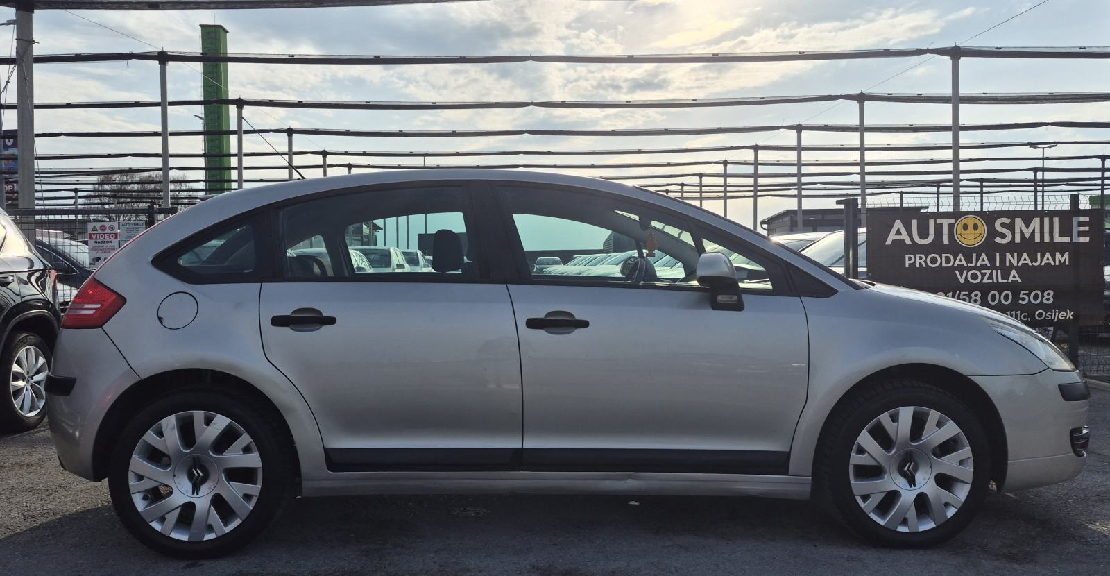 Citroën C4 1,6i, HR AUTO, AUT.KLIMA, SERVO, ALU FELGE..., fotografija 5