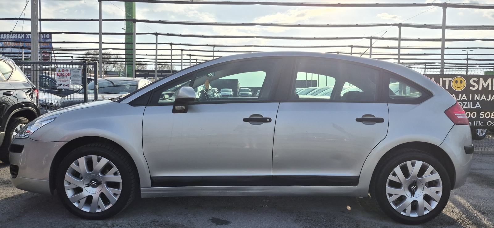 Citroën C4 1,6i, HR AUTO, AUT.KLIMA, SERVO, ALU FELGE..., fotografija 2