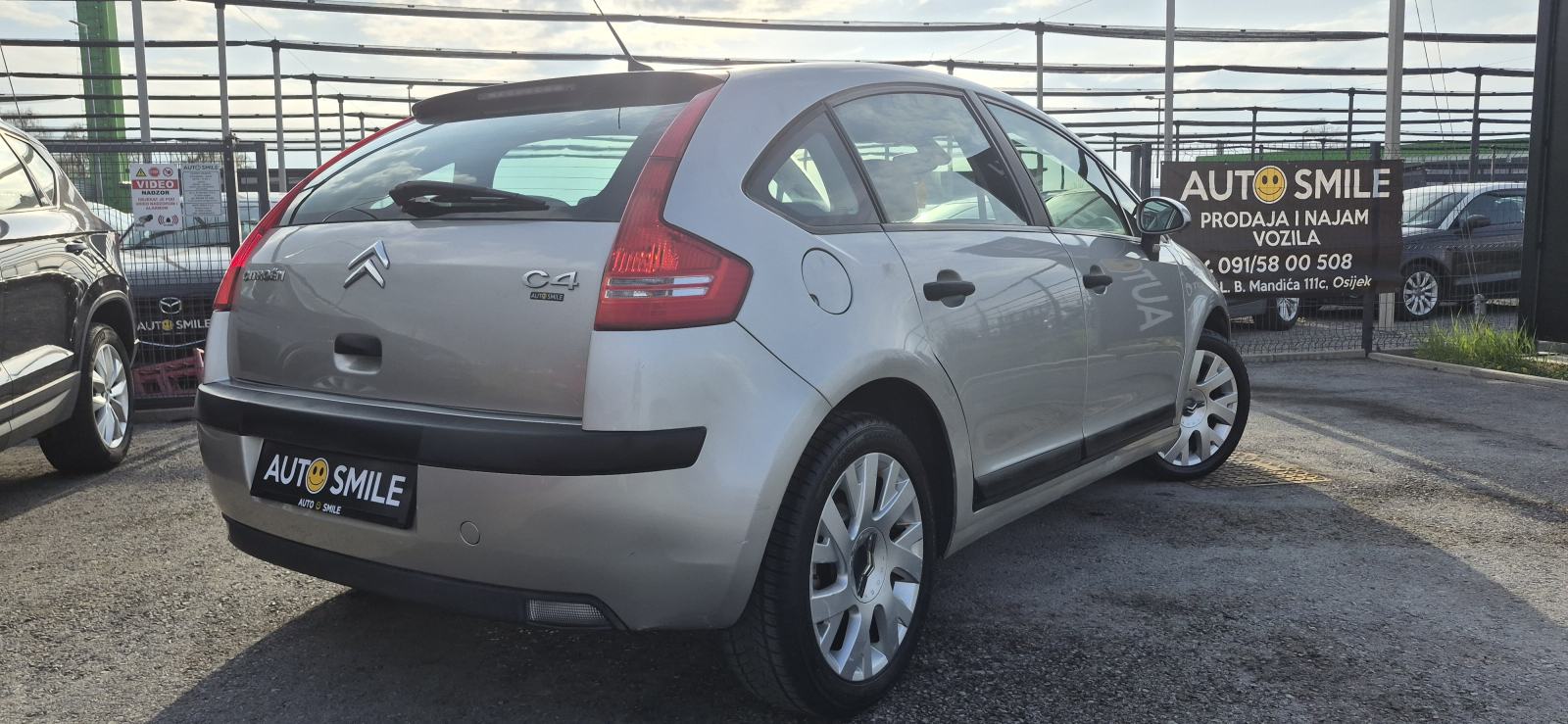 Citroën C4 1,6i, HR AUTO, AUT.KLIMA, SERVO, ALU FELGE..., fotografija 6