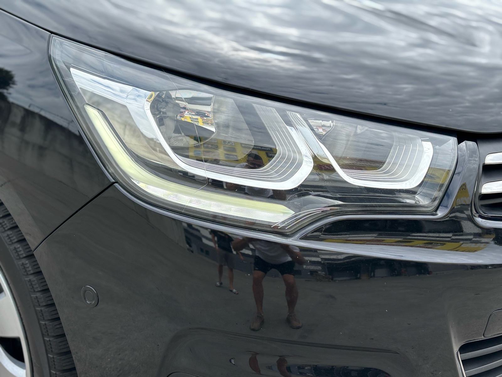 Citroën C4 1,6 BlueHDi 2016.godina SHINE PAKET OPREME!, pogled izvana - slika 4