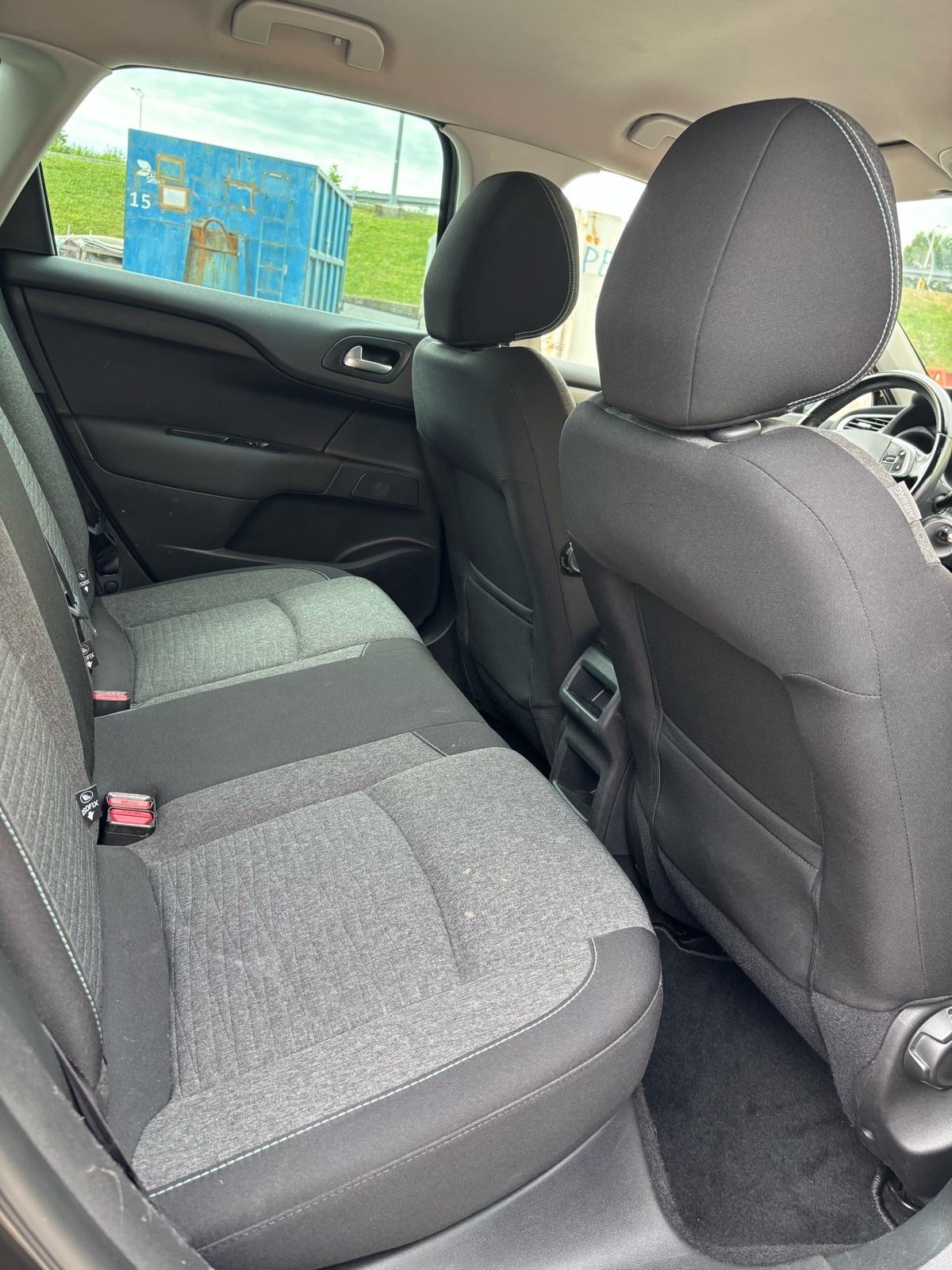 Citroën C4 1,6 BlueHDi 2016.godina SHINE PAKET OPREME!, fotografija 14