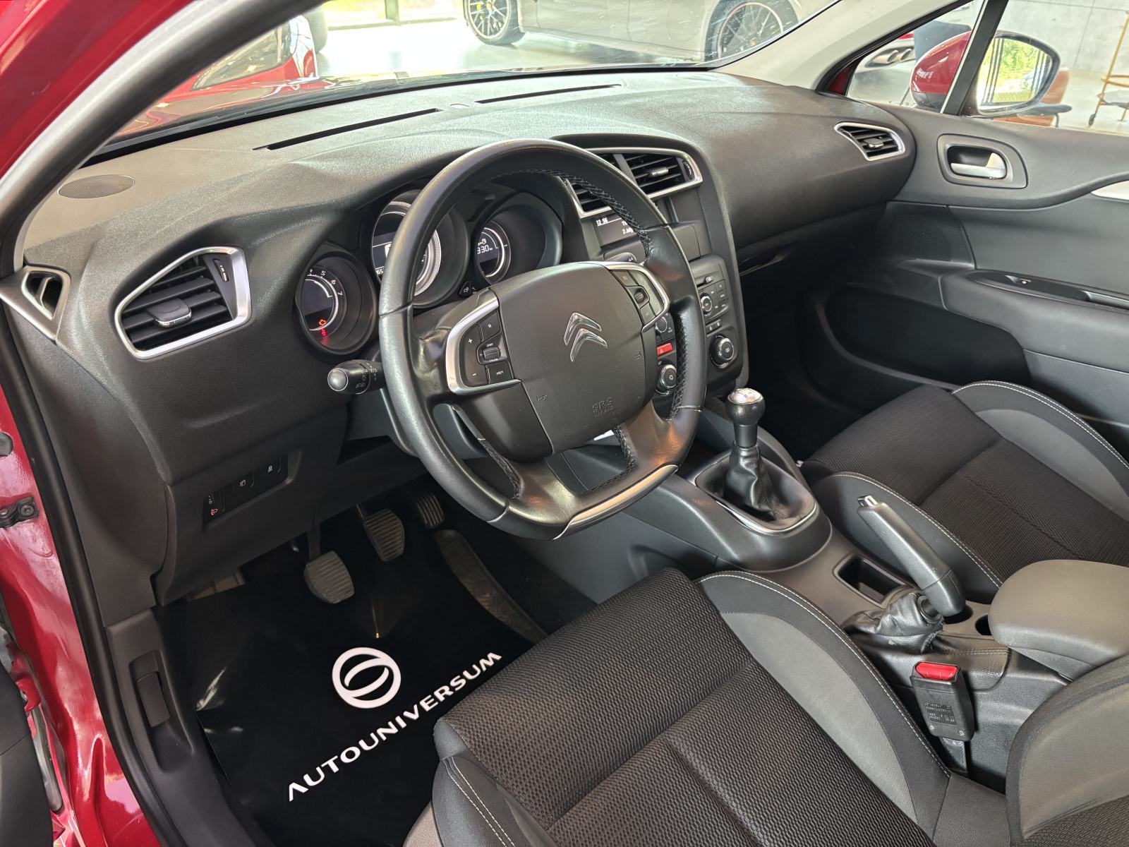 Citroën C4 1.6 BlueHDi - klima, registriran do 04/2027., fotografija 7