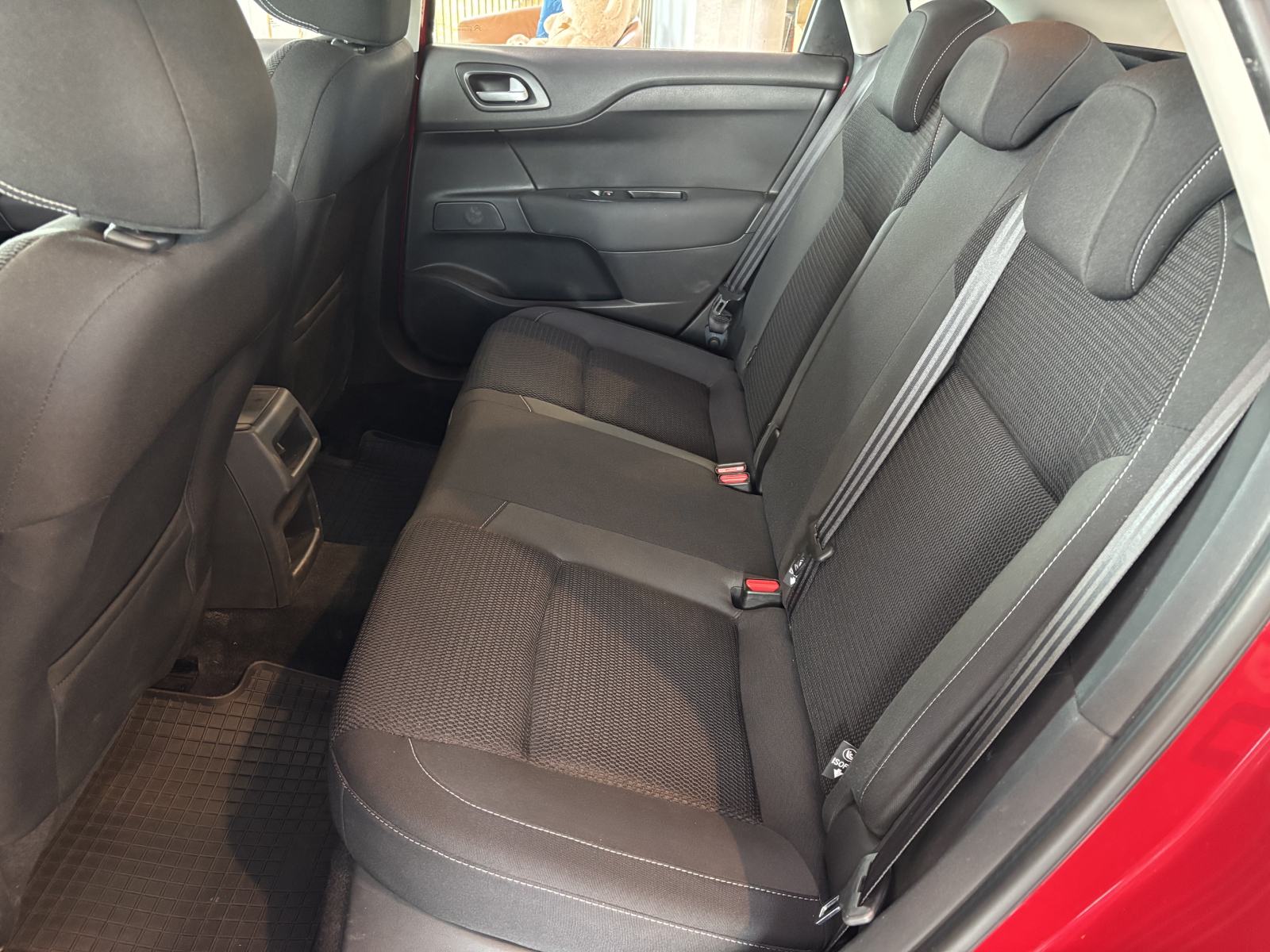 Citroën C4 1.6 BlueHDi - klima, registriran do 04/2027., fotografija 11
