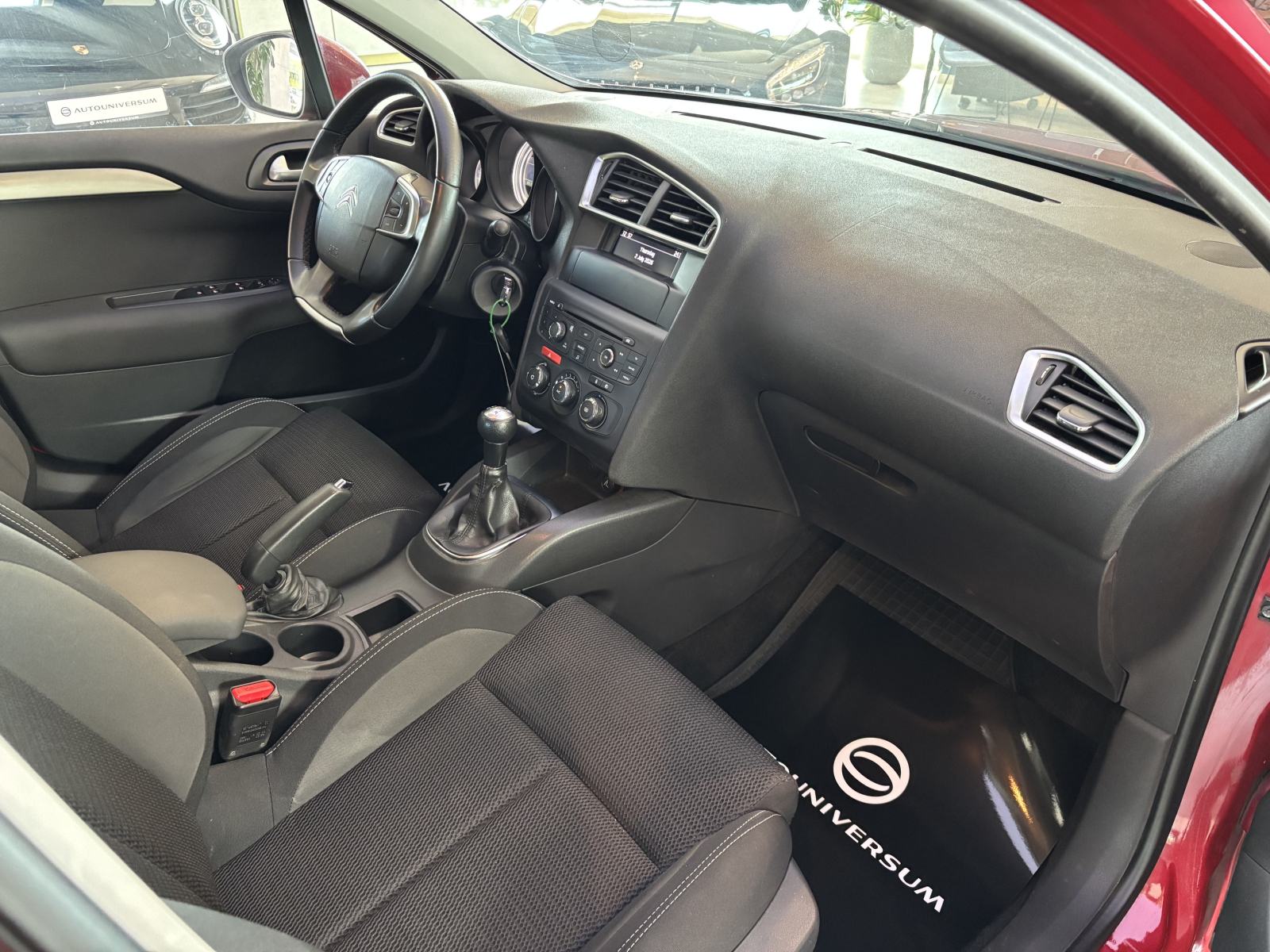 Citroën C4 1.6 BlueHDi - klima, registriran do 04/2027., fotografija 9