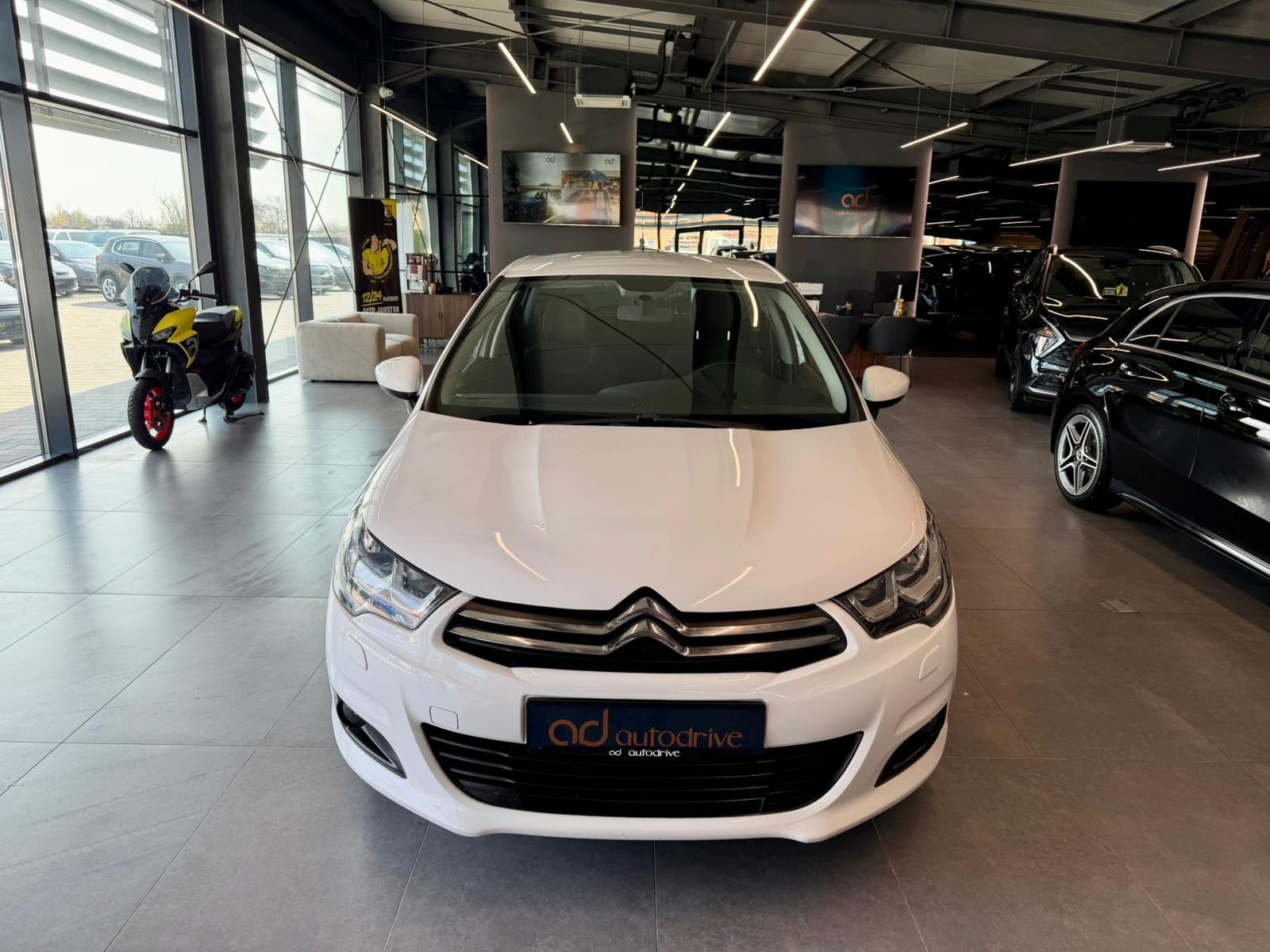 Citroën C4 1,6 BlueHDi KLIMA • SERVISNA • LEASING RATA VEĆ OD: 168,00€, fotografija 3