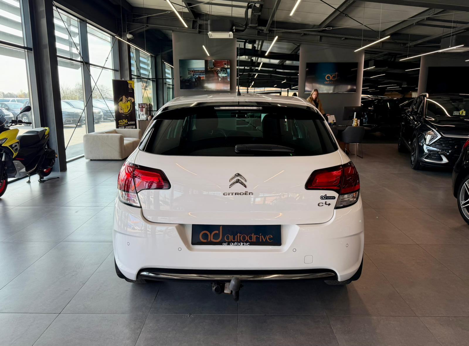 Citroën C4 1,6 BlueHDi KLIMA • SERVISNA • LEASING RATA VEĆ OD: 168,00€, fotografija 6