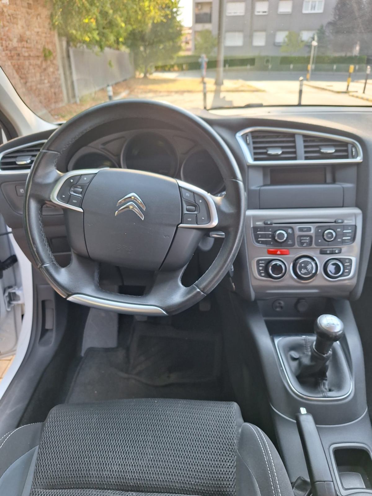 Citroën C4 1,6 BlueHDi PRVI VLASNIK, Kupljen u RH, VRHUNSKI, fotografija 7