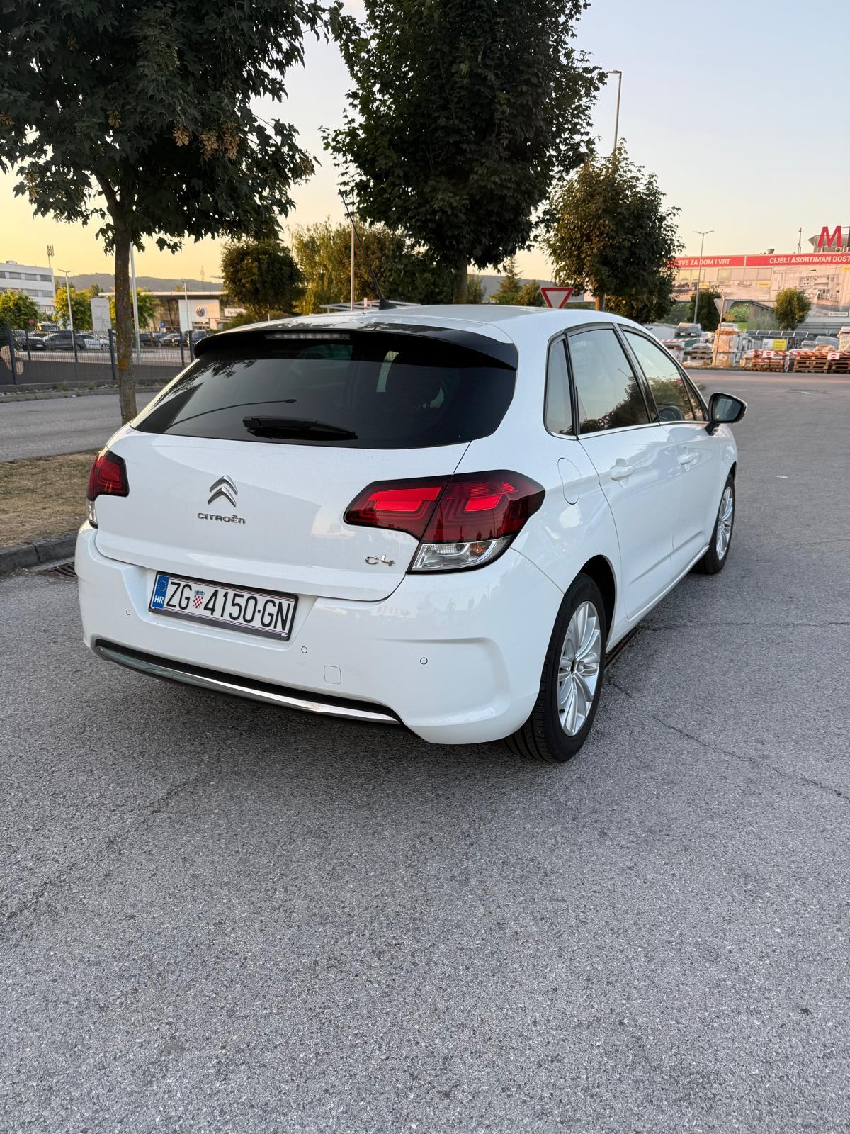 Citroën C4 1,6 BlueHDi PRVI VLASNIK, Kupljen u RH, VRHUNSKI, fotografija 5