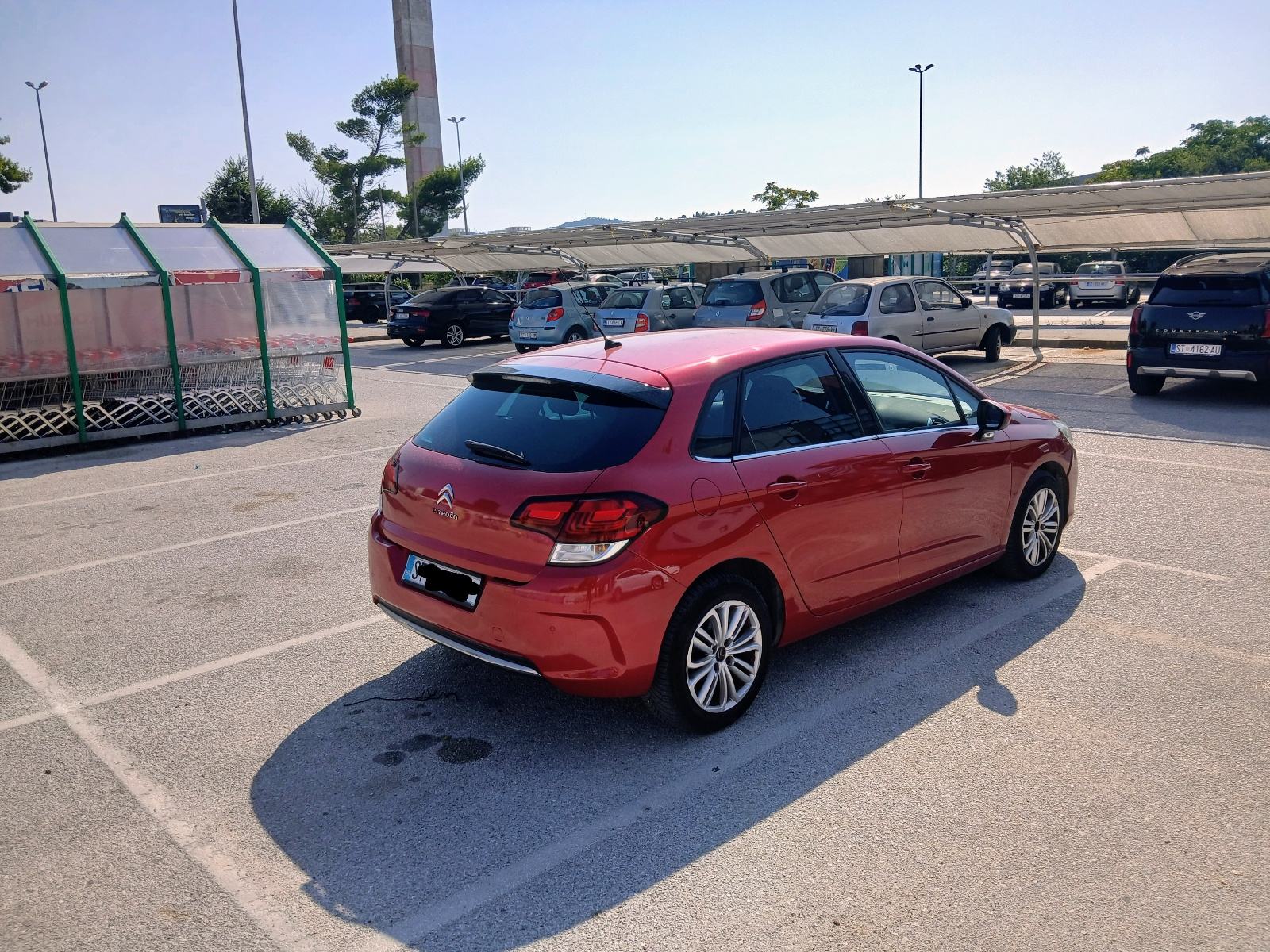 Citroën C4 1,6 BlueHDi 1. VLASNIK reg. god. dana, ovlašteni servis, fotografija 6