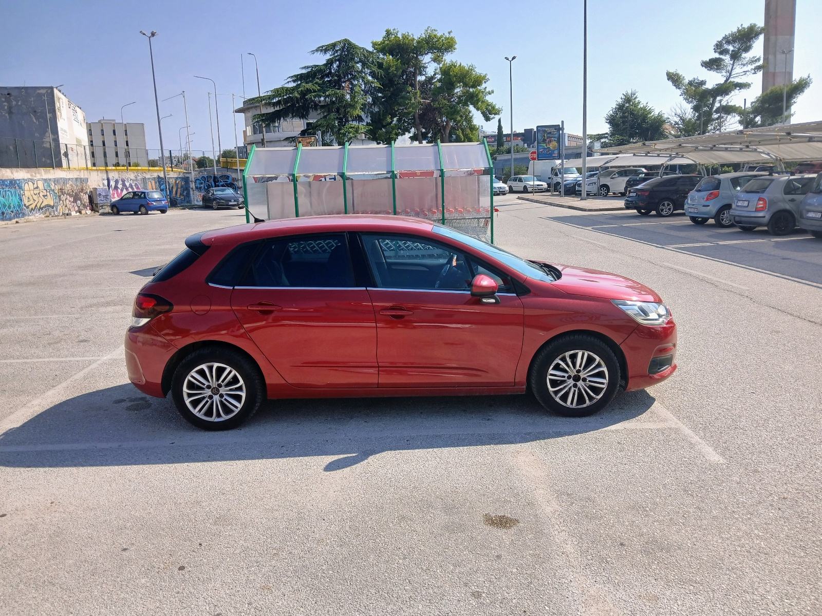 Citroën C4 1,6 BlueHDi 1. VLASNIK reg. god. dana, ovlašteni servis, fotografija 5