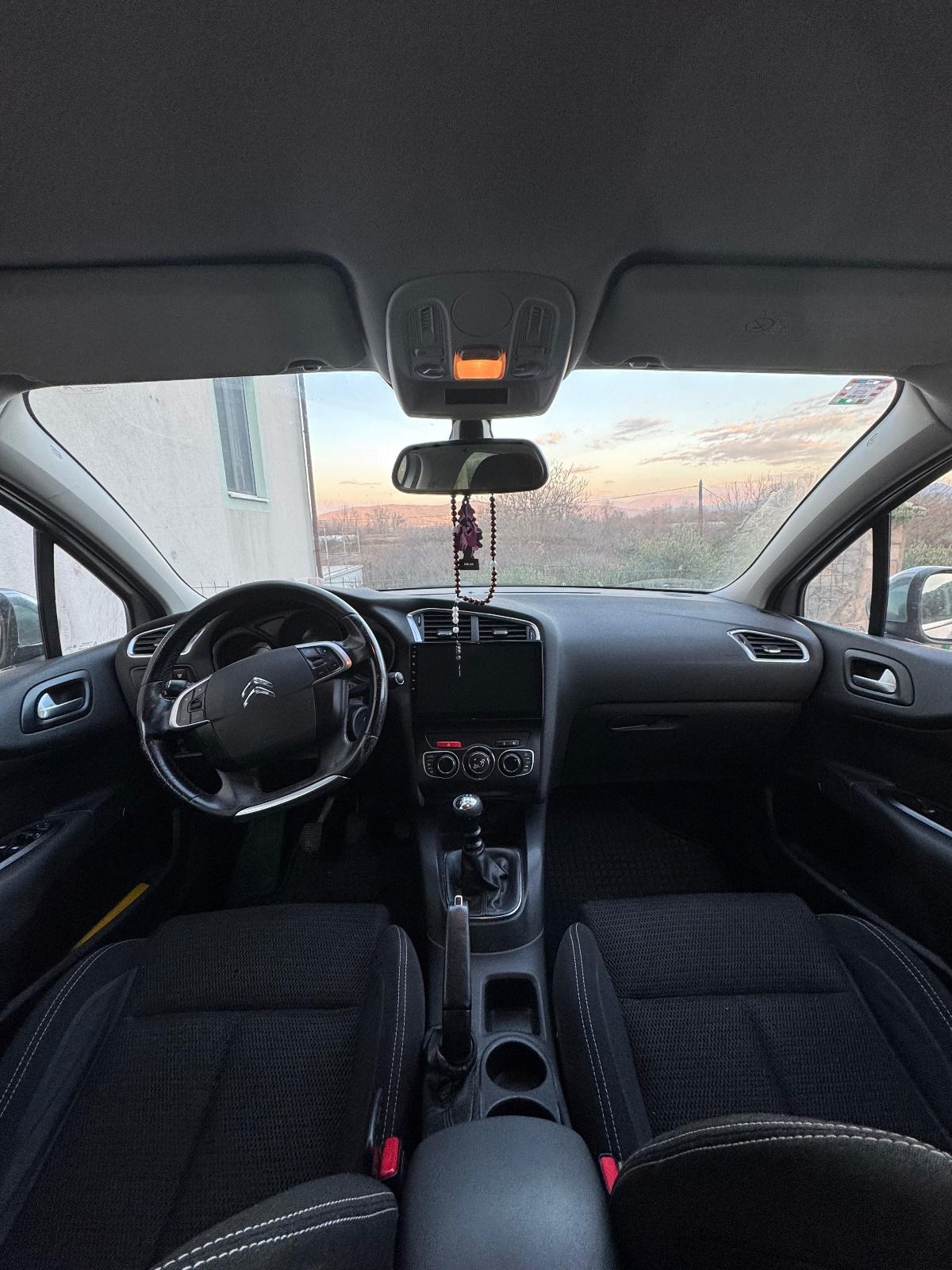 Citroën C4 1,6 e-HDi, fotografija 9