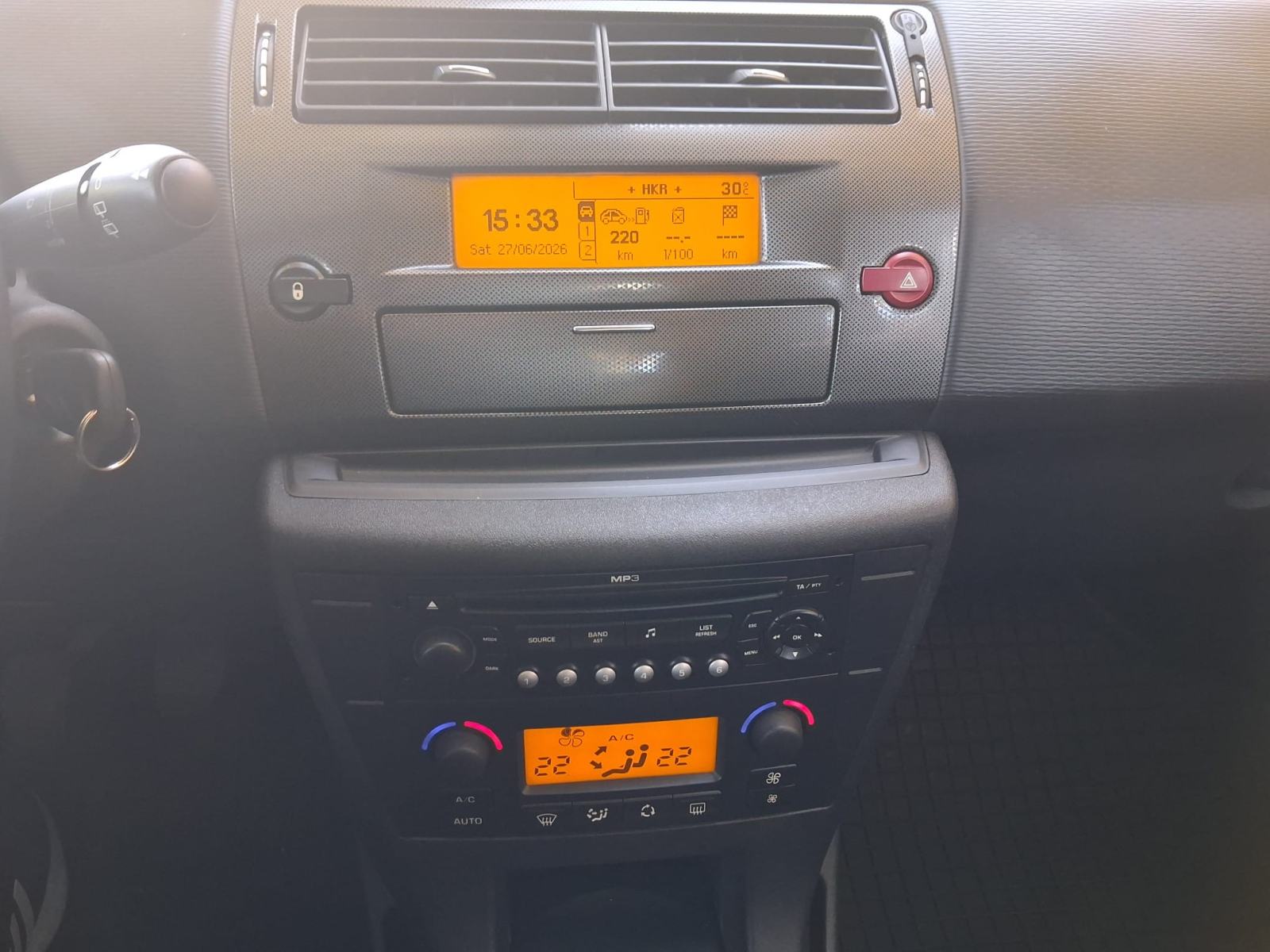Citroën C4 1,6 HDi 16V diesel, pogled izvana - slika 3