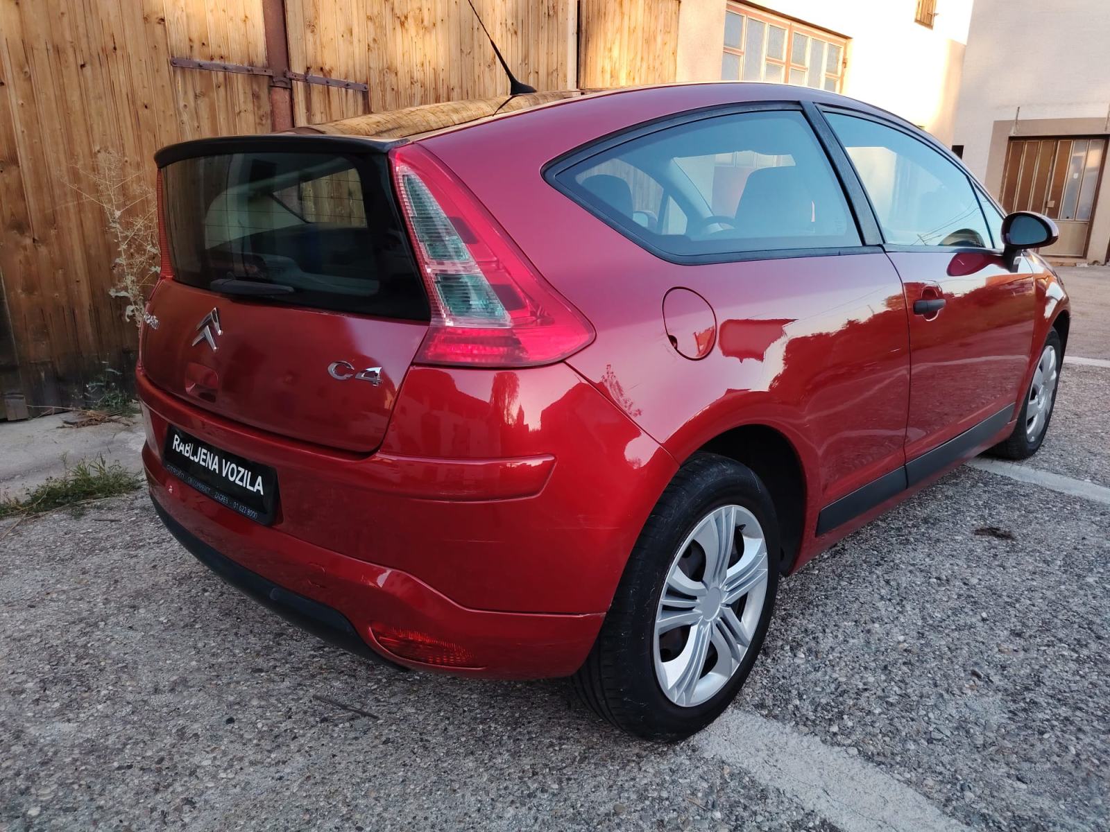 Citroën C4 1,6 HDi *&KLIMA** KREDIT-KARTICE, fotografija 5