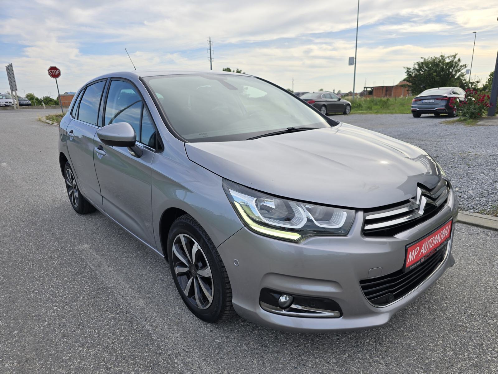 Citroën C4 1,6 HDi-2019god.od-NAVIGACIJA-xenon,climatronic,alu,KARTICE, fotografija 4