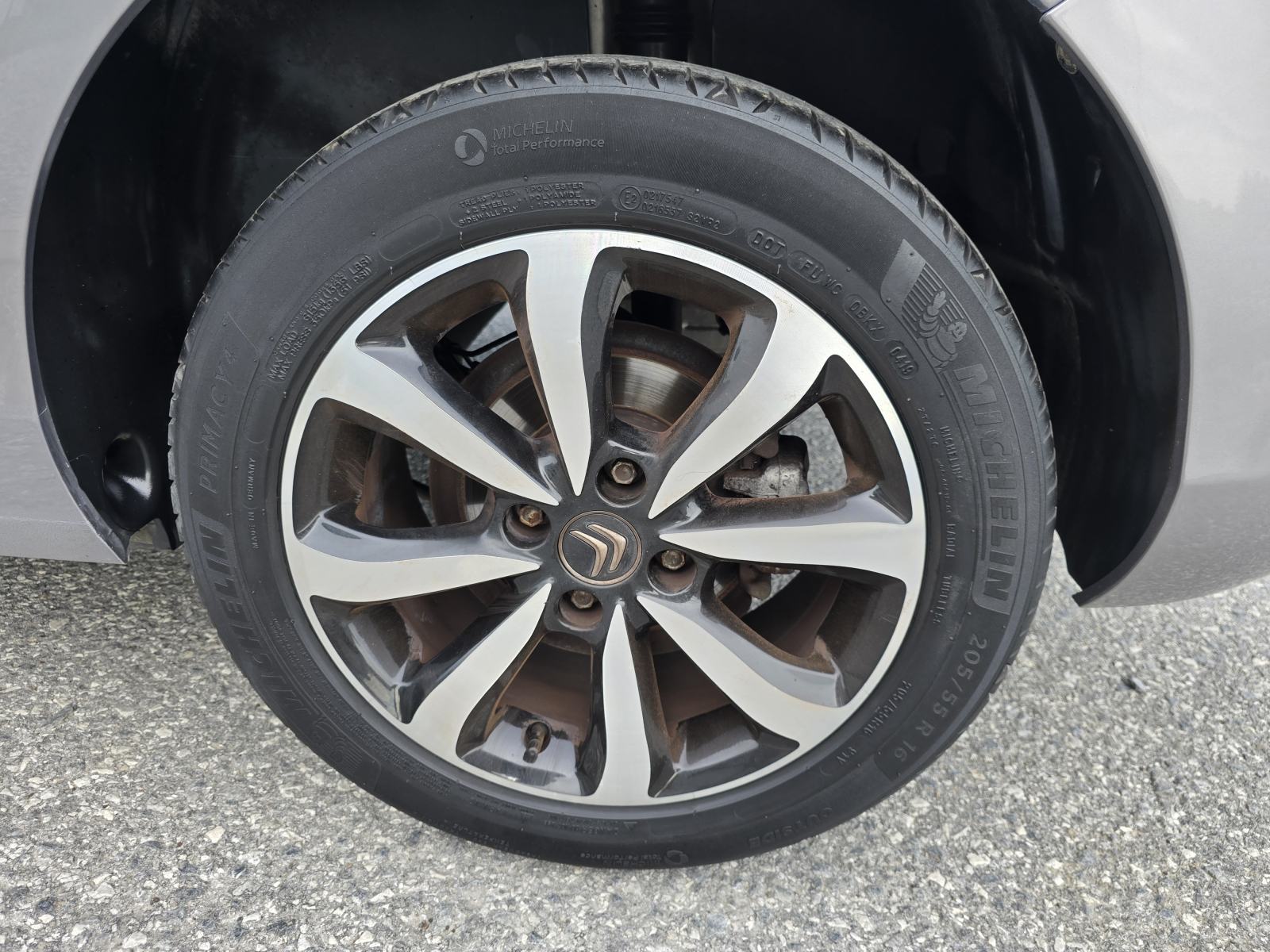Citroën C4 1,6 HDi-2019god.od-NAVIGACIJA-xenon,climatronic,alu,KARTICE, fotografija 5