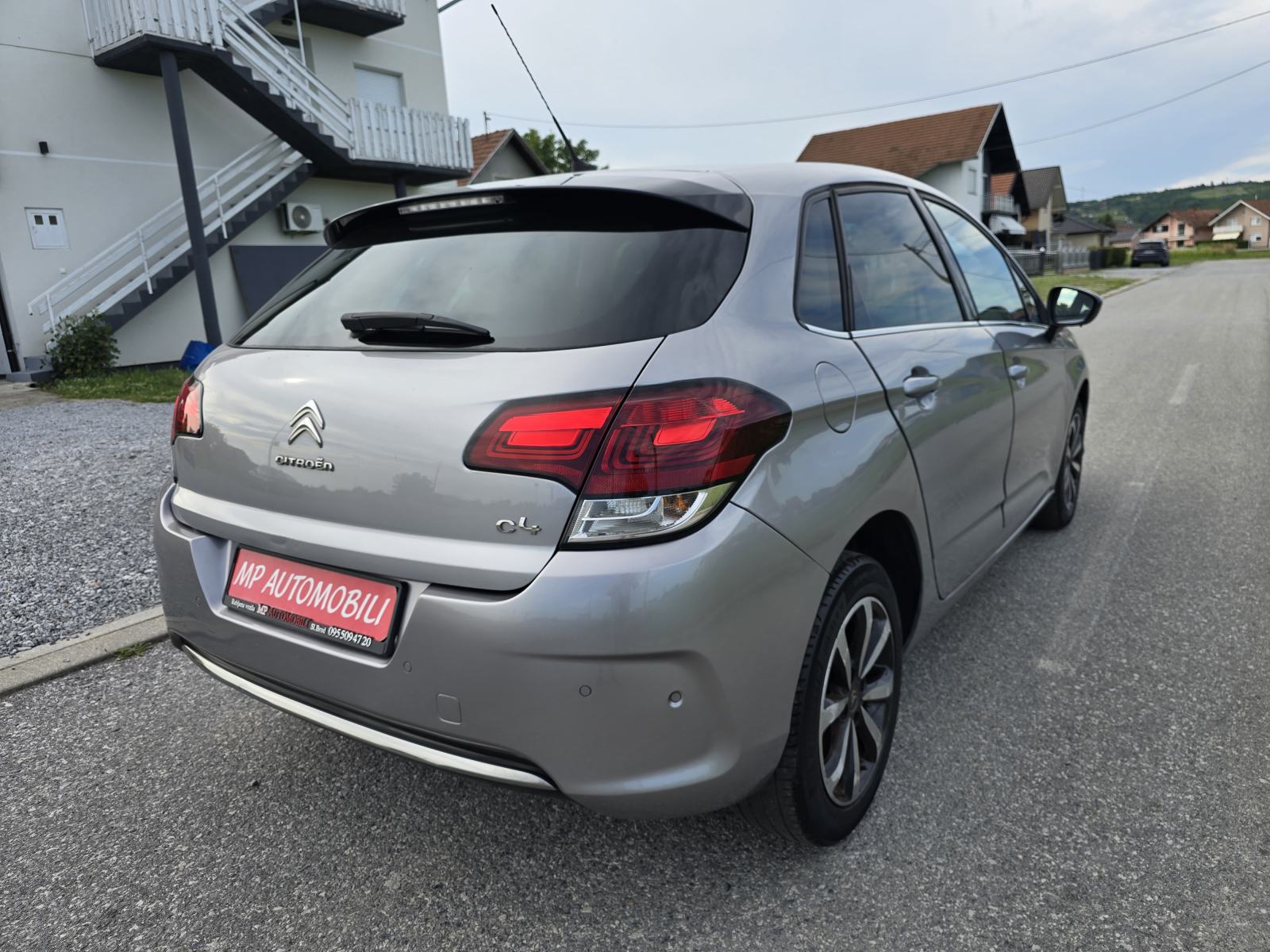 Citroën C4 1,6 HDi-2019god.od-NAVIGACIJA-xenon,climatronic,alu,KARTICE, fotografija 6