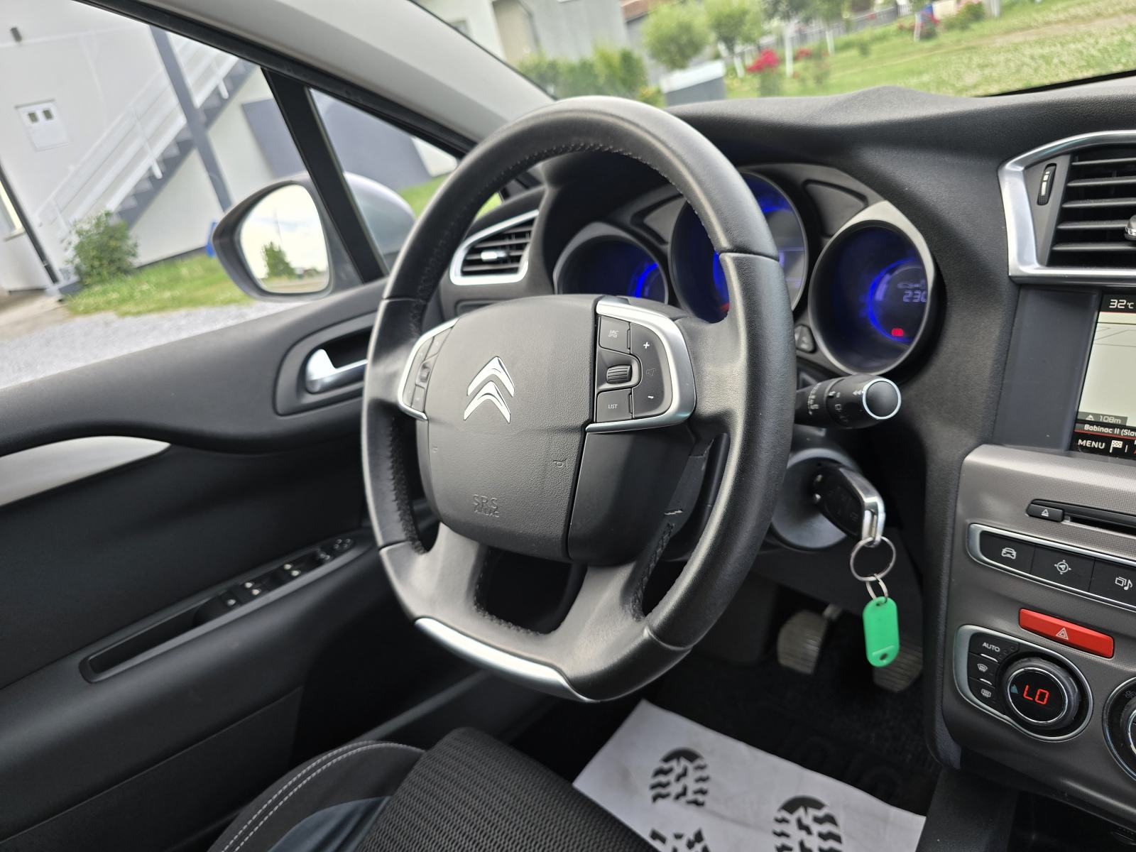 Citroën C4 1,6 HDi-2019god.od-NAVIGACIJA-xenon,climatronic,alu,KARTICE, fotografija 11