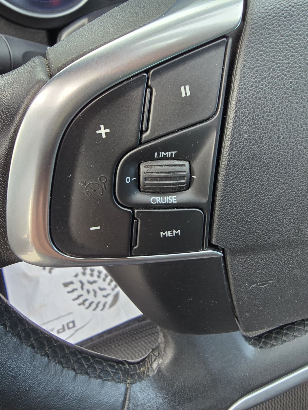 Citroën C4 1,6 HDi-2019god.od-NAVIGACIJA-xenon,climatronic,alu,KARTICE, fotografija 12