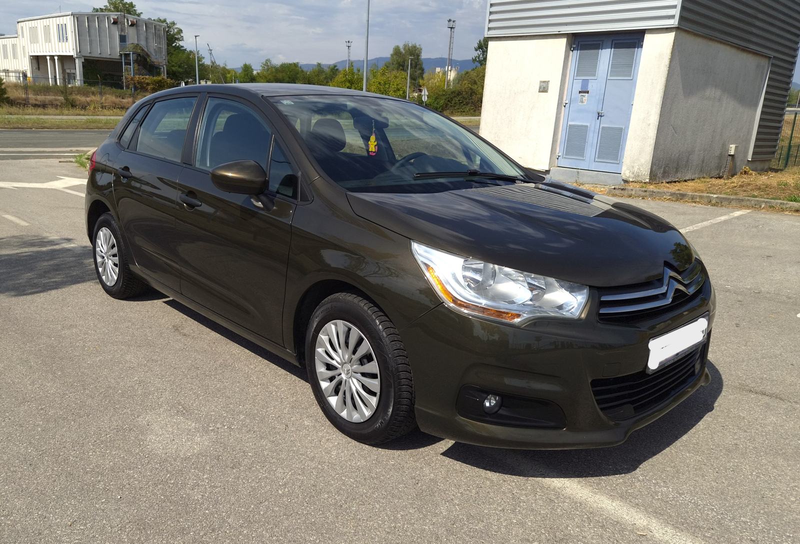 Citroën C4 1,6 HDi****HR.AUTO***reg. 1.godinu****ODLIČAN*, fotografija 14