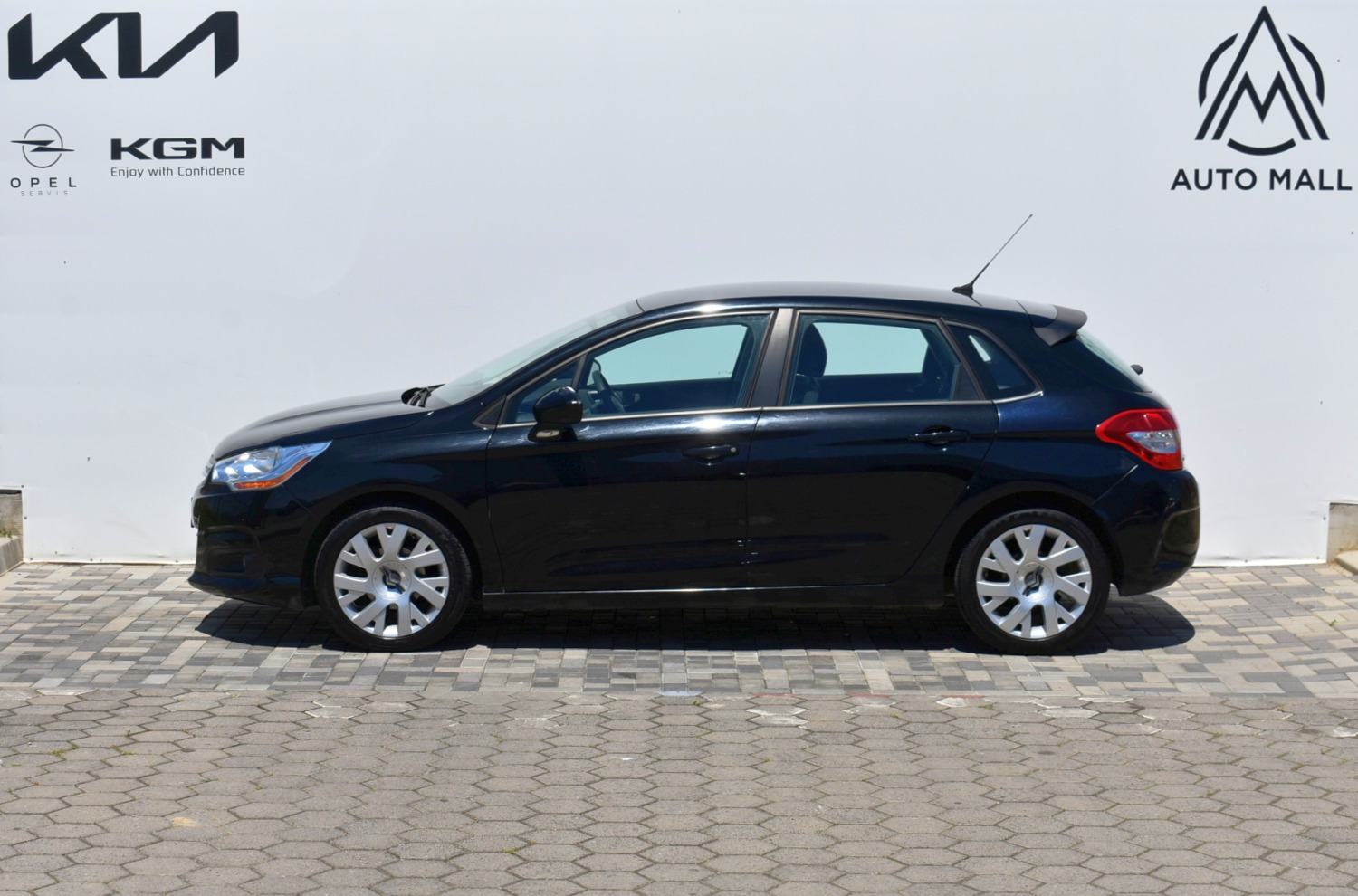 Citroën C4 1.6 HDI *HR* JAMSTVO, 1.VLASNIK, SET GUMA, REG.DO 03/2027*, fotografija 2