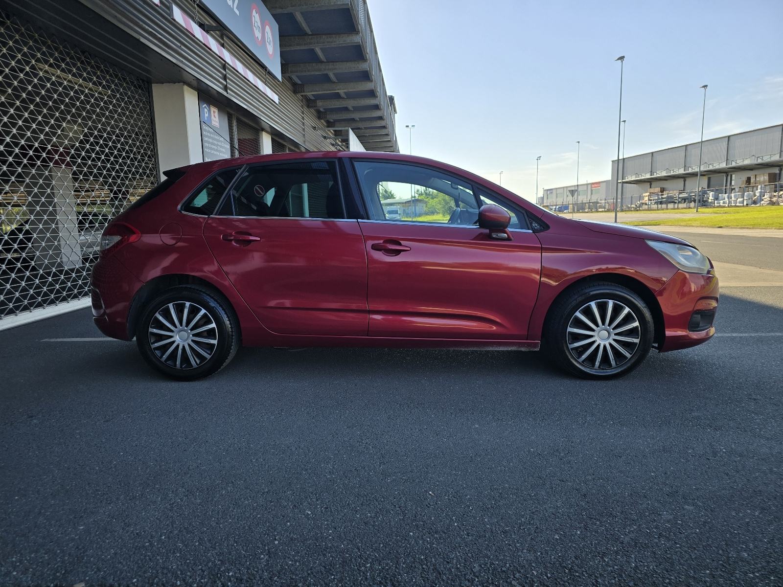 Citroën C4 1,6 HDi / HR VOZILO / KLIMA / NOV.GUME /, fotografija 6