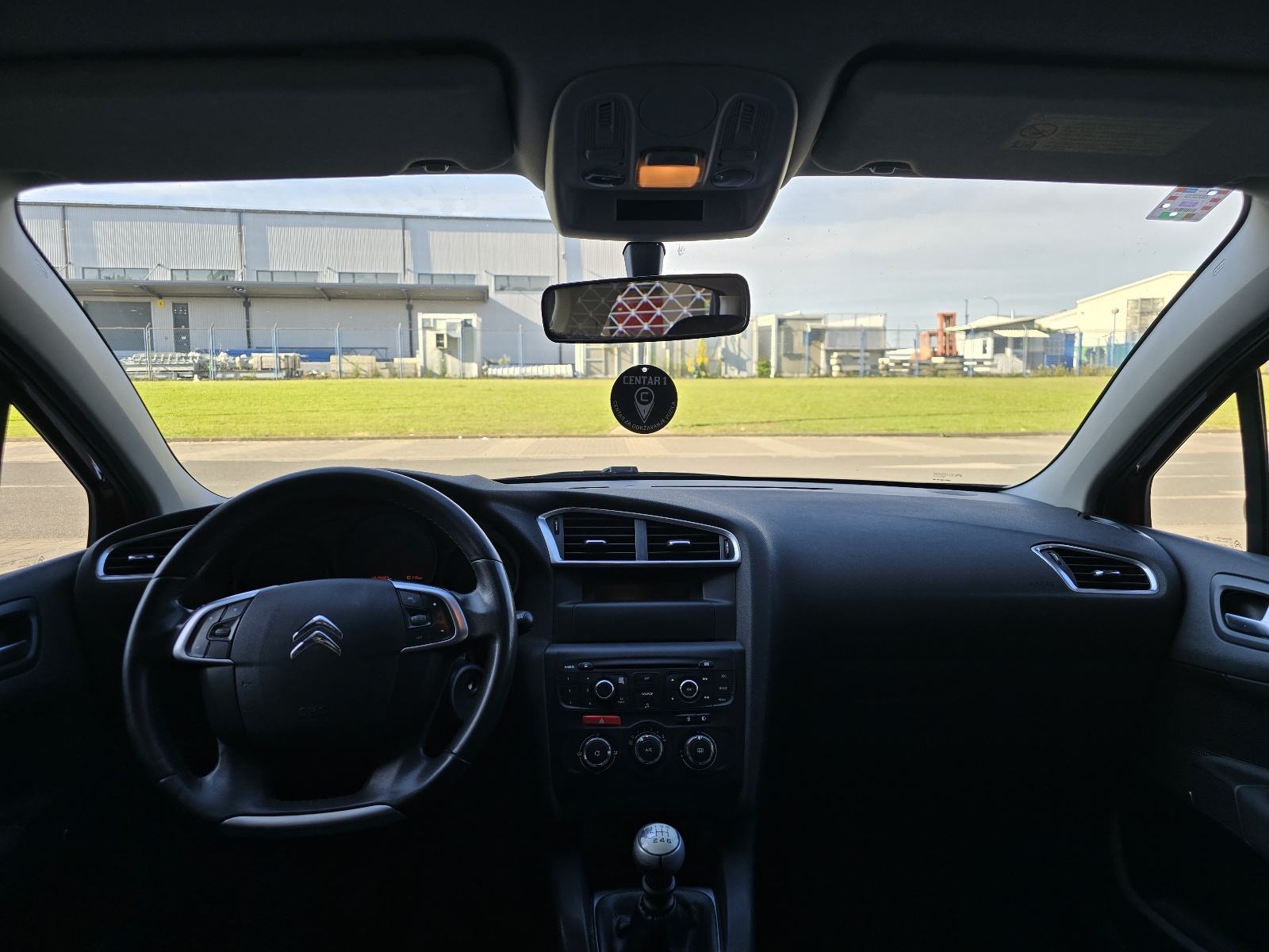 Citroën C4 1,6 HDi / HR VOZILO / KLIMA / NOV.GUME /, fotografija 14