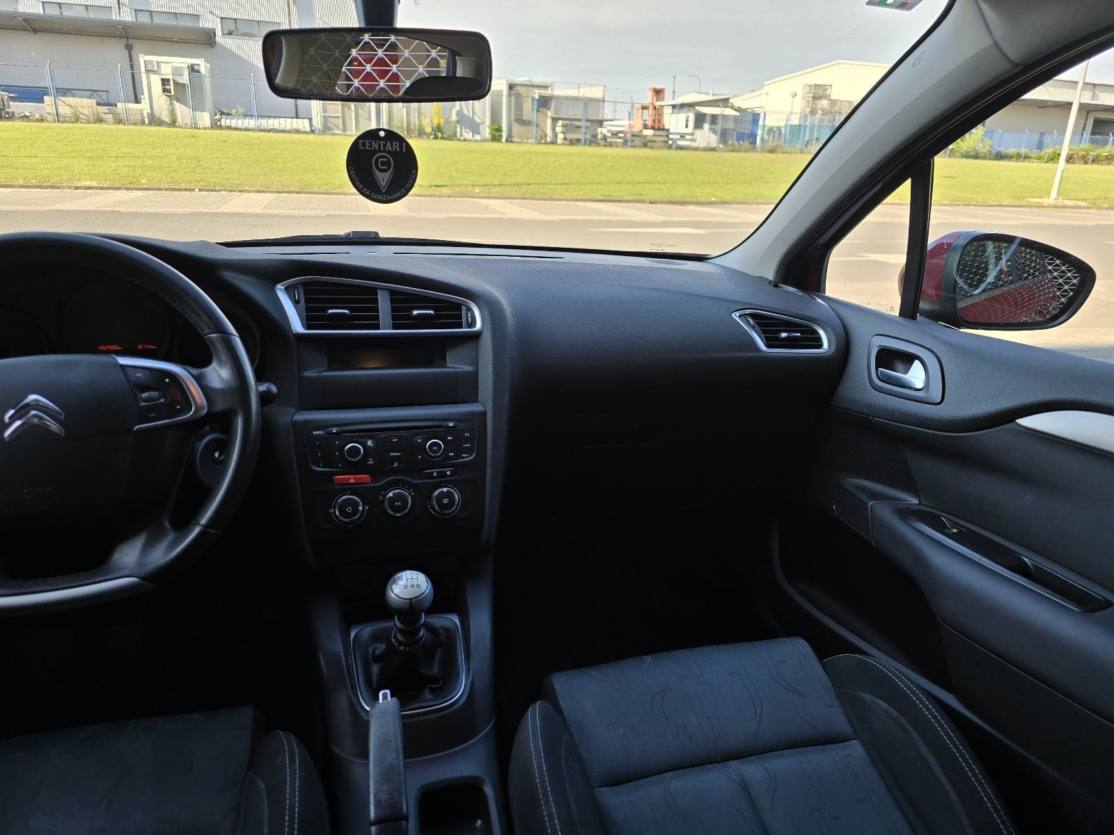 Citroën C4 1,6 HDi / HR VOZILO / KLIMA / NOV.GUME /, fotografija 13