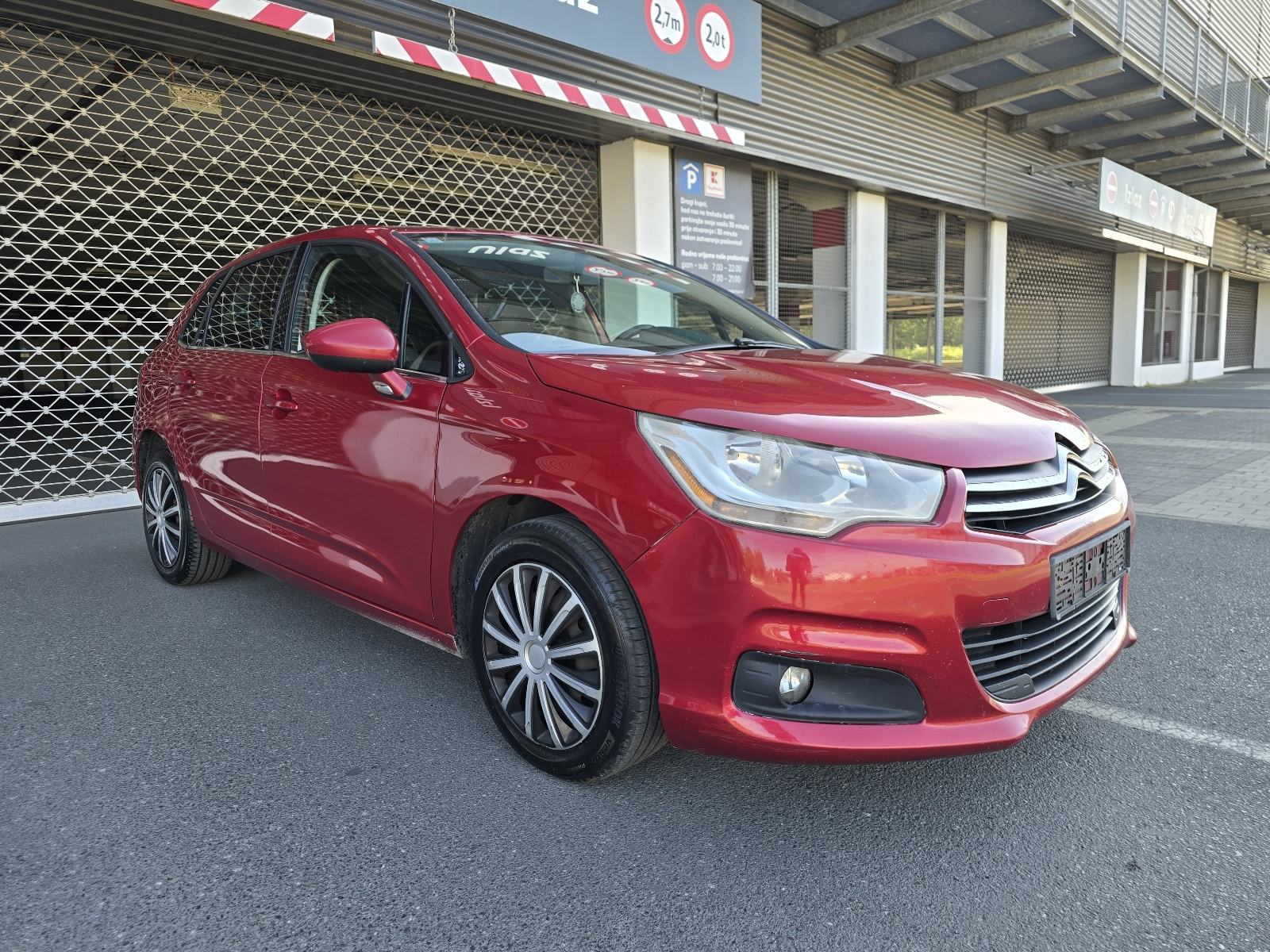 Citroën C4 1,6 HDi / HR VOZILO / KLIMA / NOV.GUME /, fotografija 7