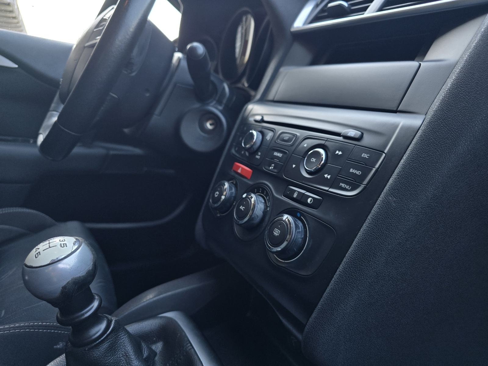 Citroën C4 1,6 HDi / HR VOZILO / KLIMA / NOV.GUME /, fotografija 17