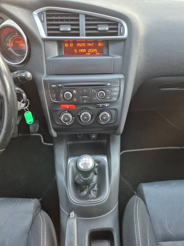 Citroën C4 1,6 HDi Medveščak,servisiran,odlično stanje, fotografija 2