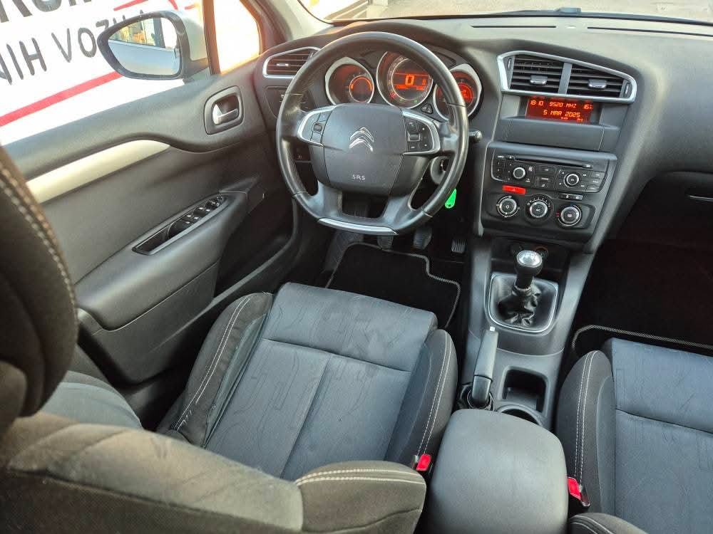 Citroën C4 1,6 HDi Medveščak,servisiran,odlično stanje, fotografija 10