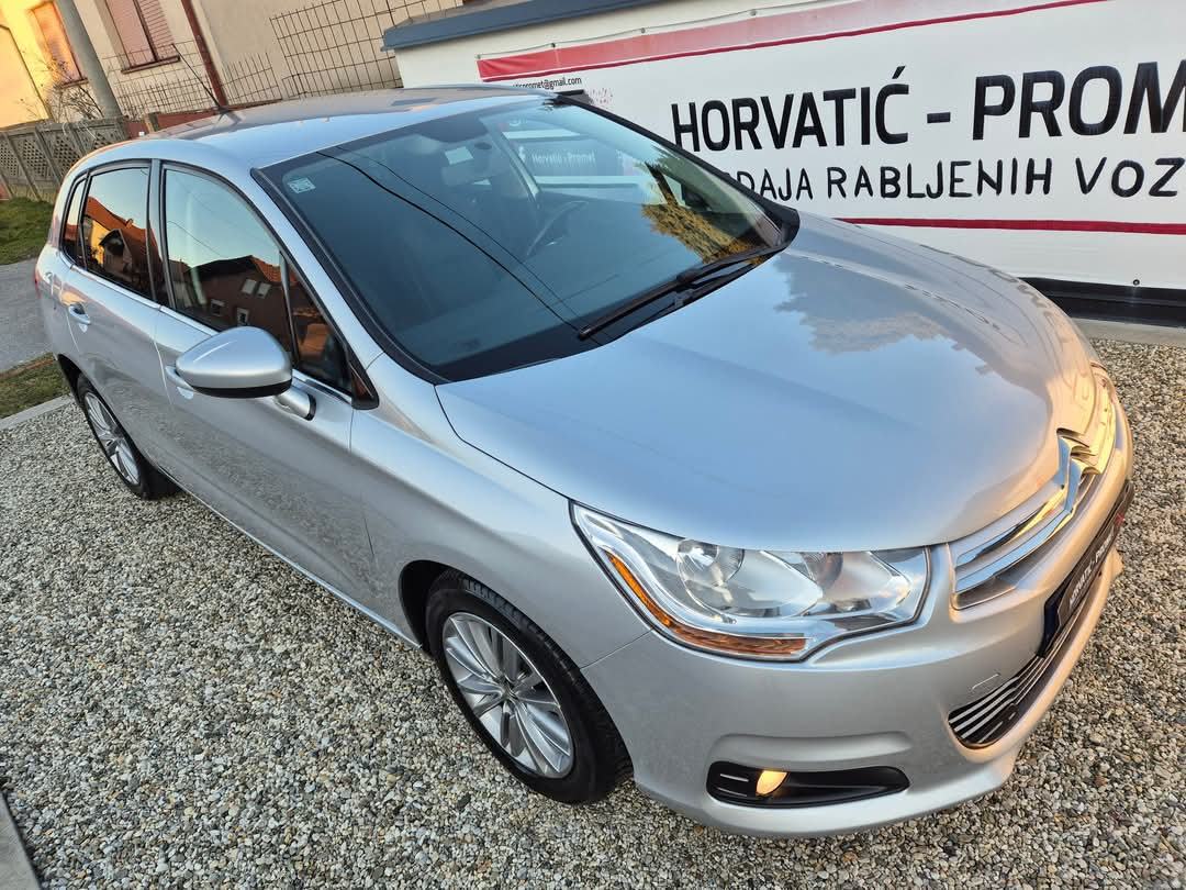 Citroën C4 1,6 HDi Medveščak,servisiran,odlično stanje, fotografija 13