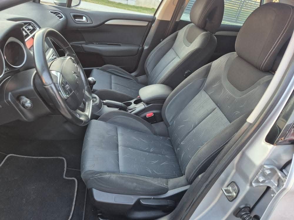 Citroën C4 1,6 HDi Medveščak,servisiran,odlično stanje, fotografija 16