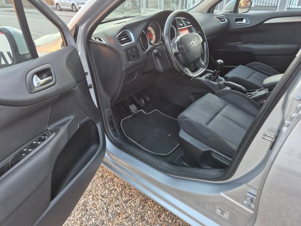 Citroën C4 1,6 HDi Medveščak,servisiran,odlično stanje, fotografija 17