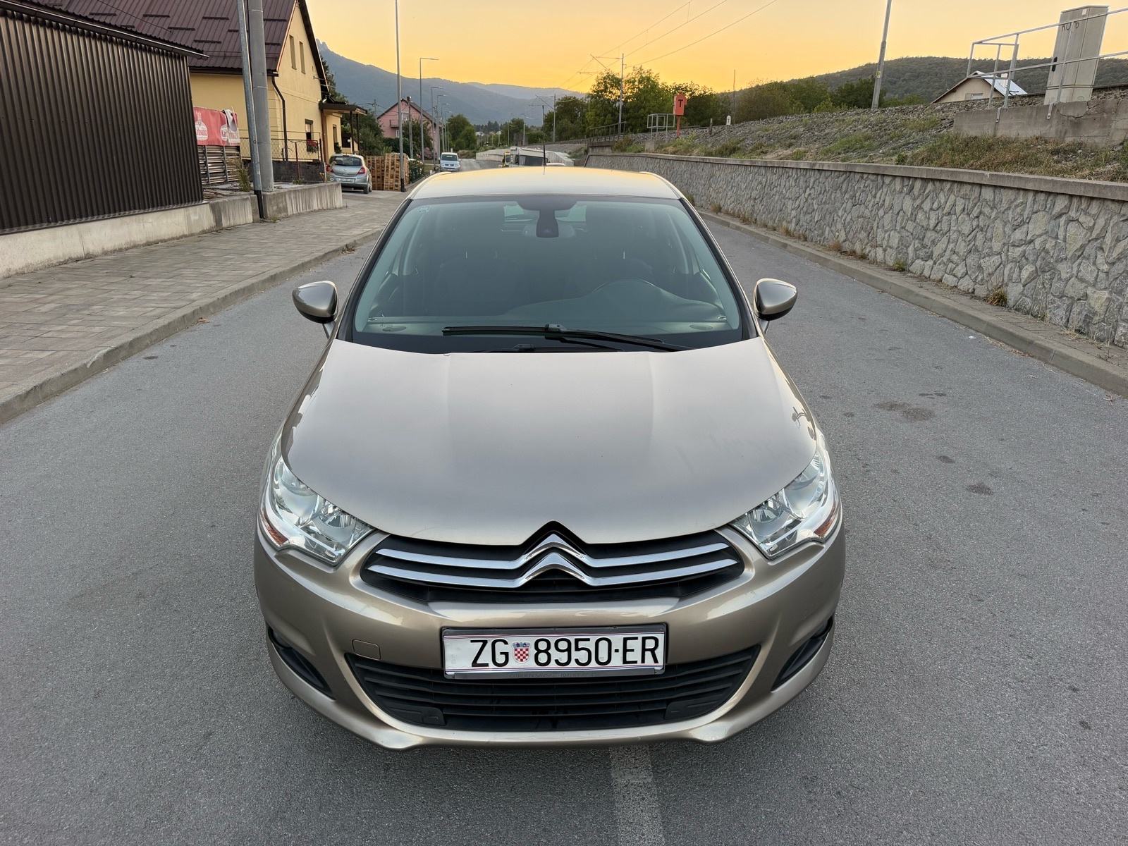Citroën C4 1,6 HDi**Medveščak**, fotografija 3