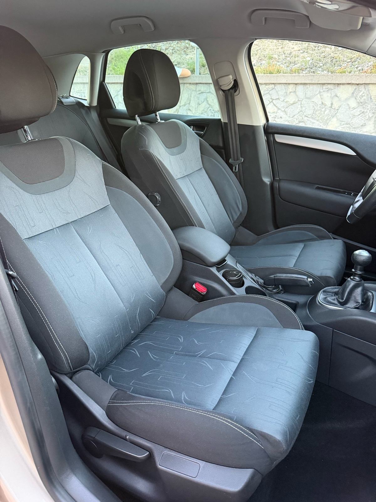 Citroën C4 1,6 HDi**Medveščak**, fotografija 16