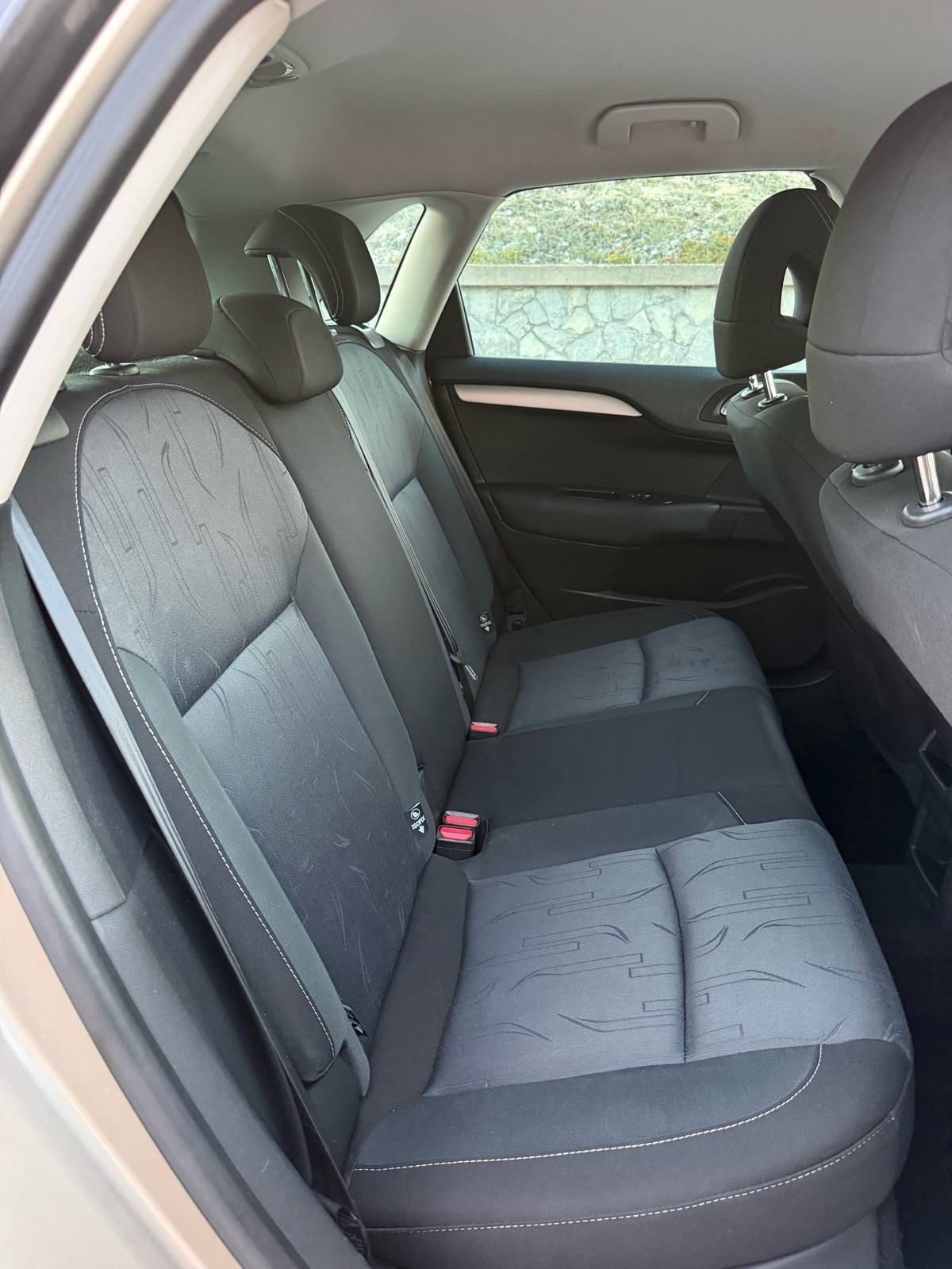 Citroën C4 1,6 HDi**Medveščak**, fotografija 17