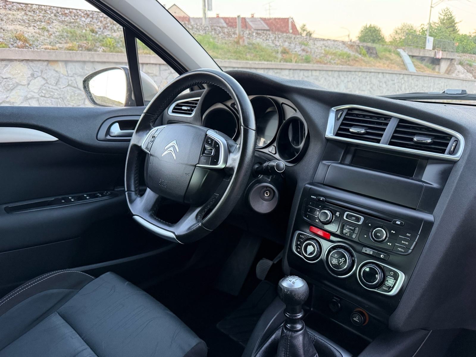 Citroën C4 1,6 HDi**Medveščak**, fotografija 11