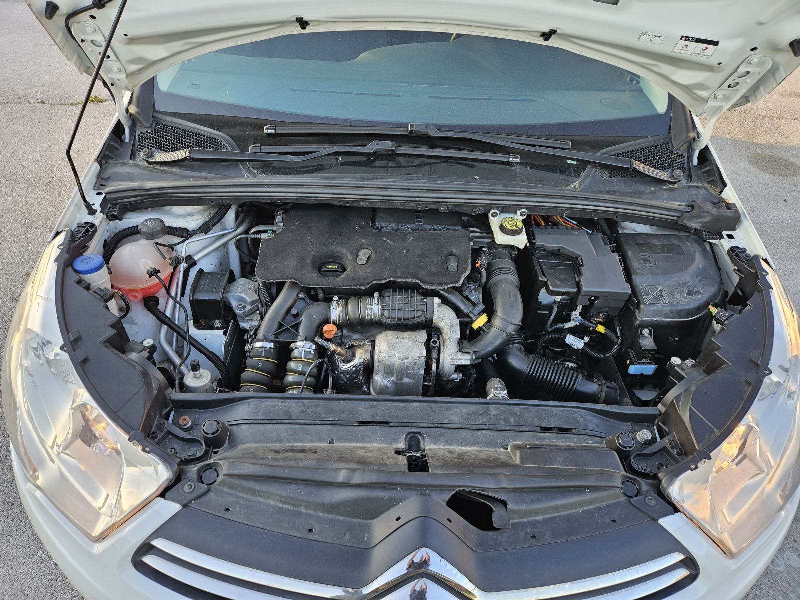 Citroën C4 1,6 HDi, klima, tempomat reg. do 03/2027, fotografija 16