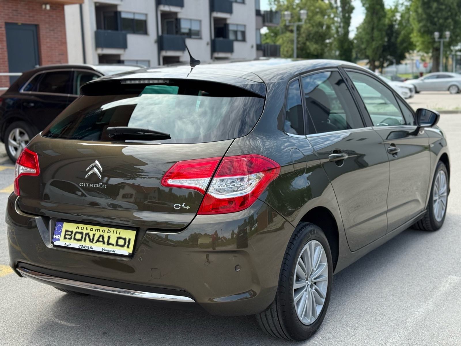 CITROEN C4 1.6 HDI EXCLUSIVE 2011 GOD, NAVIGACIJA , PDC, KOŽA, fotografija 6