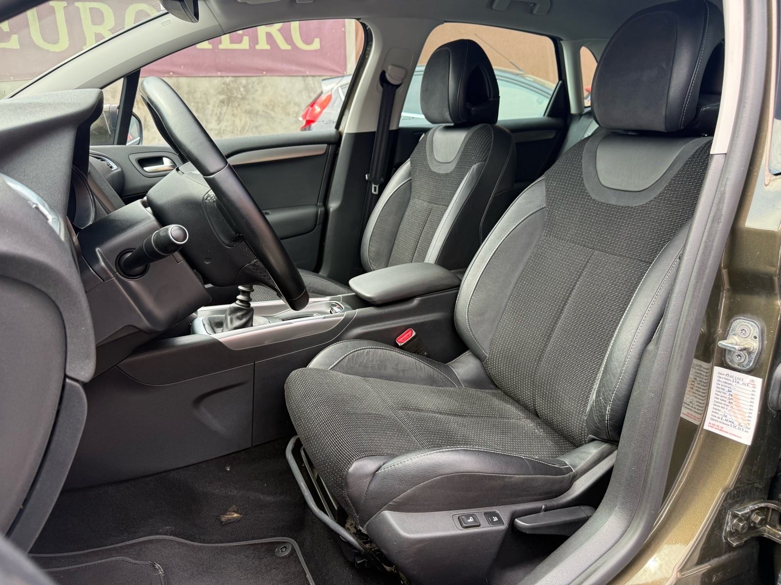 CITROEN C4 1.6 HDI EXCLUSIVE 2011 GOD, NAVIGACIJA , PDC, KOŽA, fotografija 10