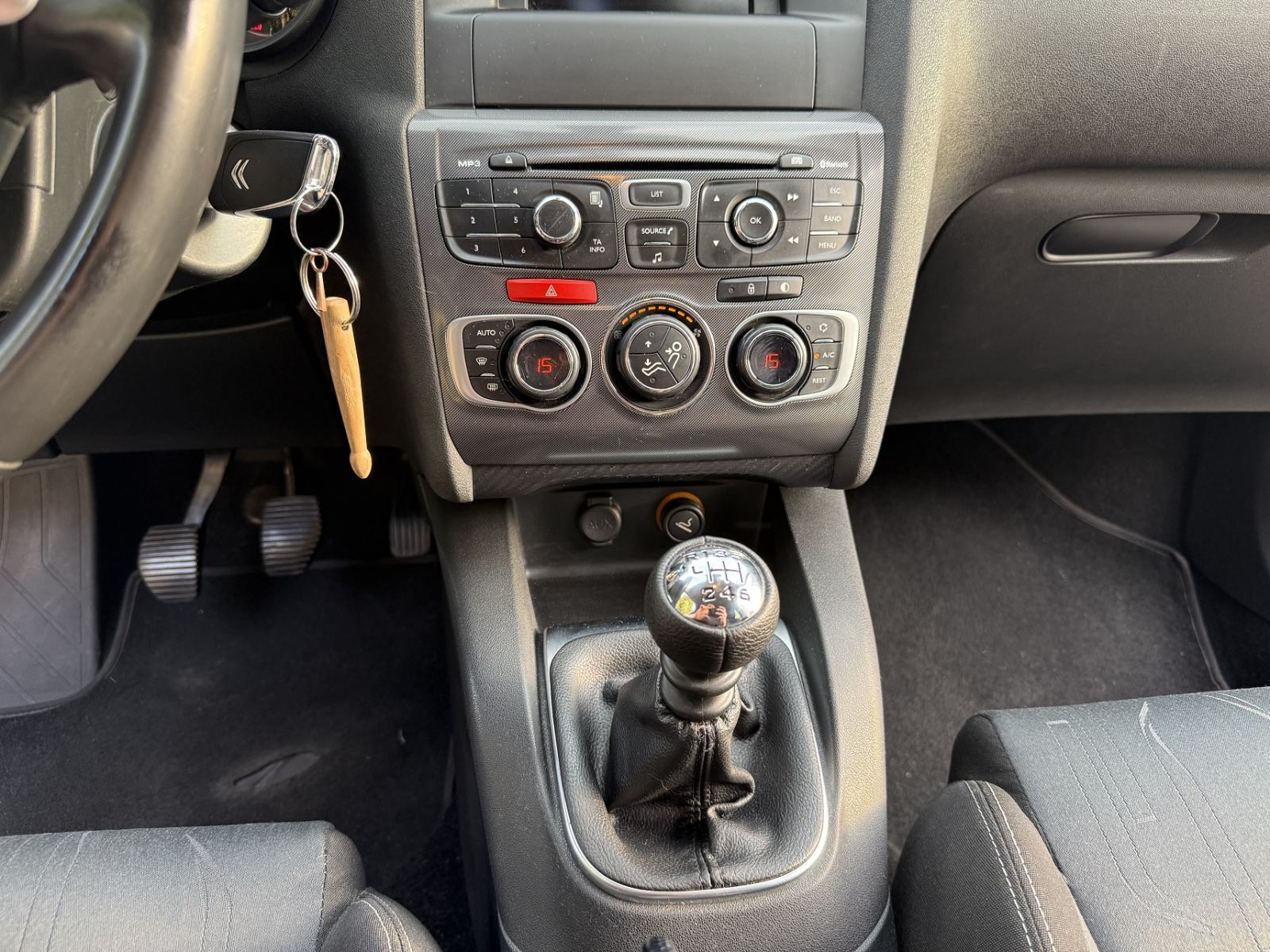Citroën C4 1,6 HDi, fotografija 15