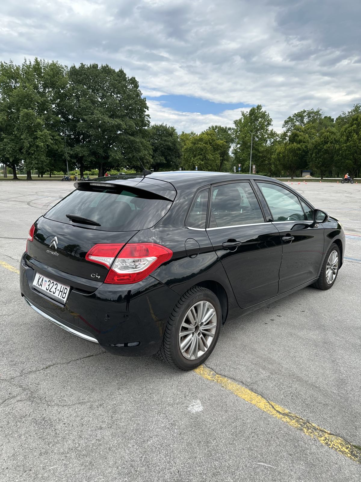 Citroën C4 1,6 HDi, fotografija 6