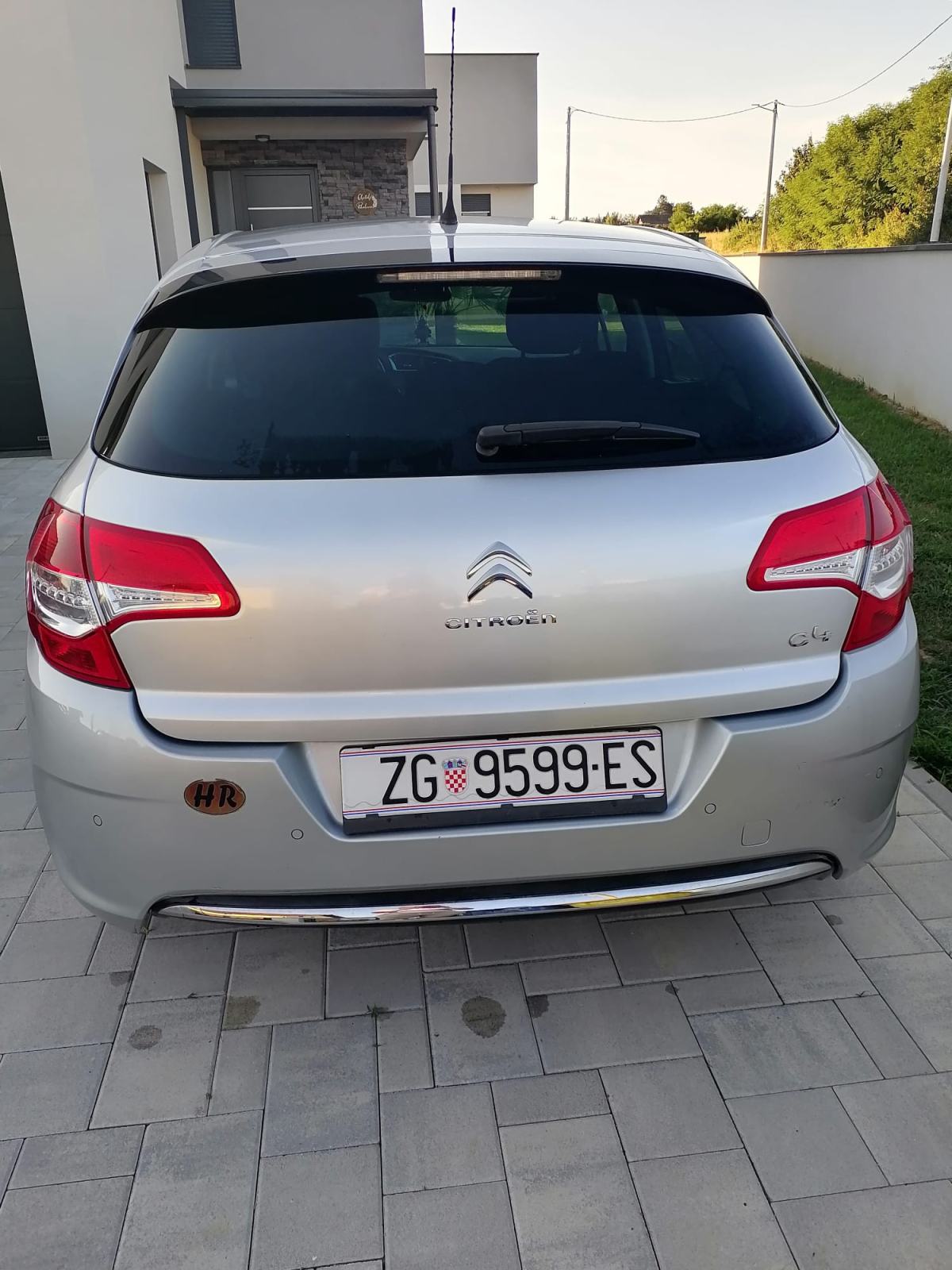 Citroën C4 1,6 VTi 88 kw, fotografija 4